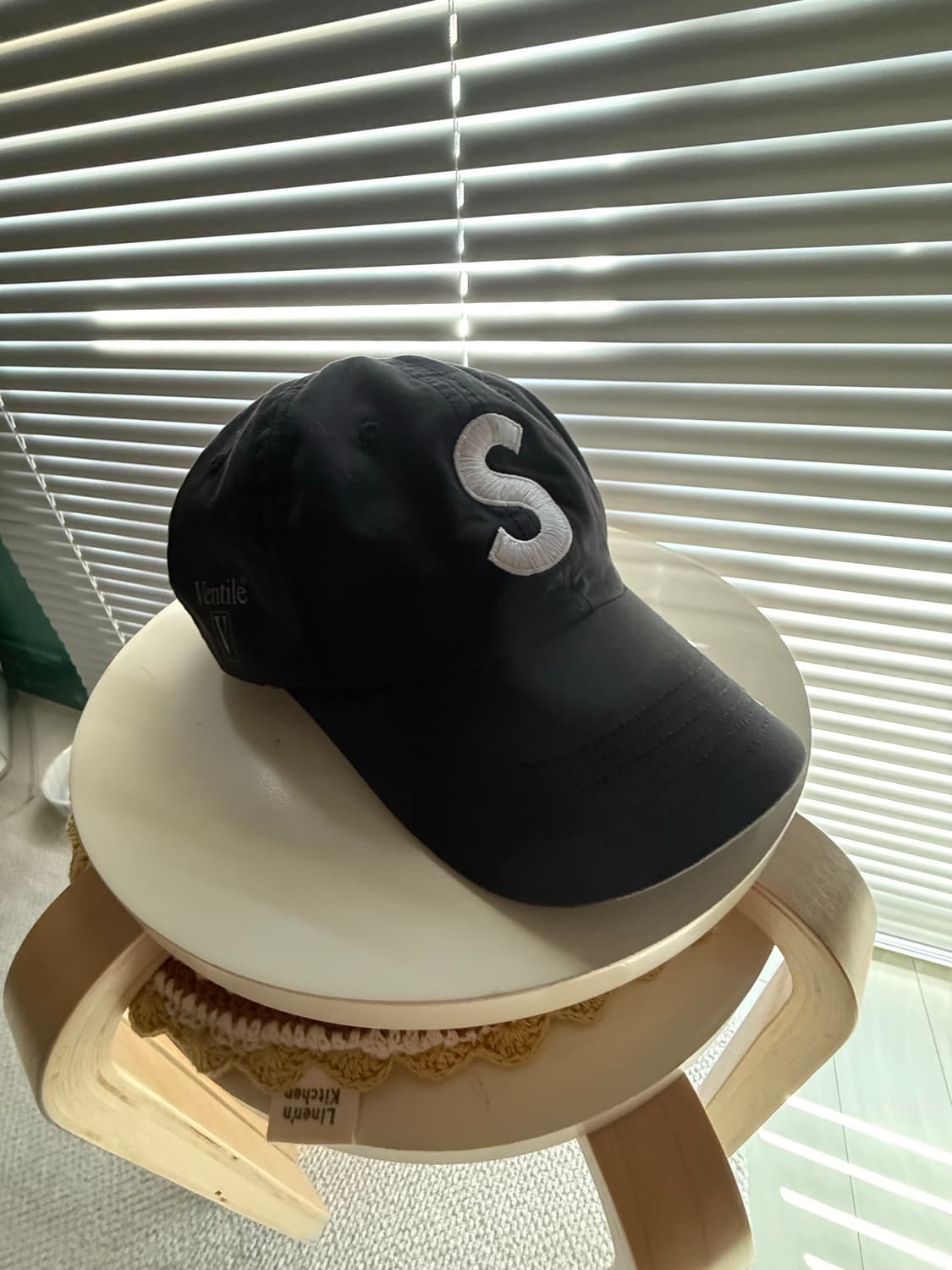 [OS] 슈프림 벤틸 S 로고 6 패널 캡 블랙 상품이미지1