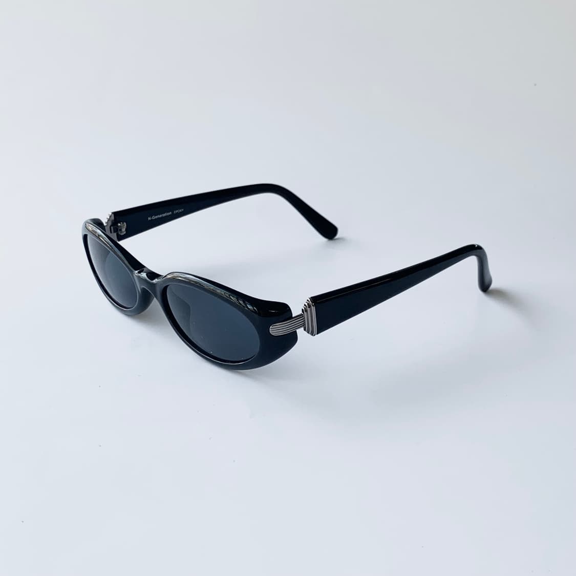 957 블랙 실버포인트 뿔테 오벌 선글라스 상품이미지2