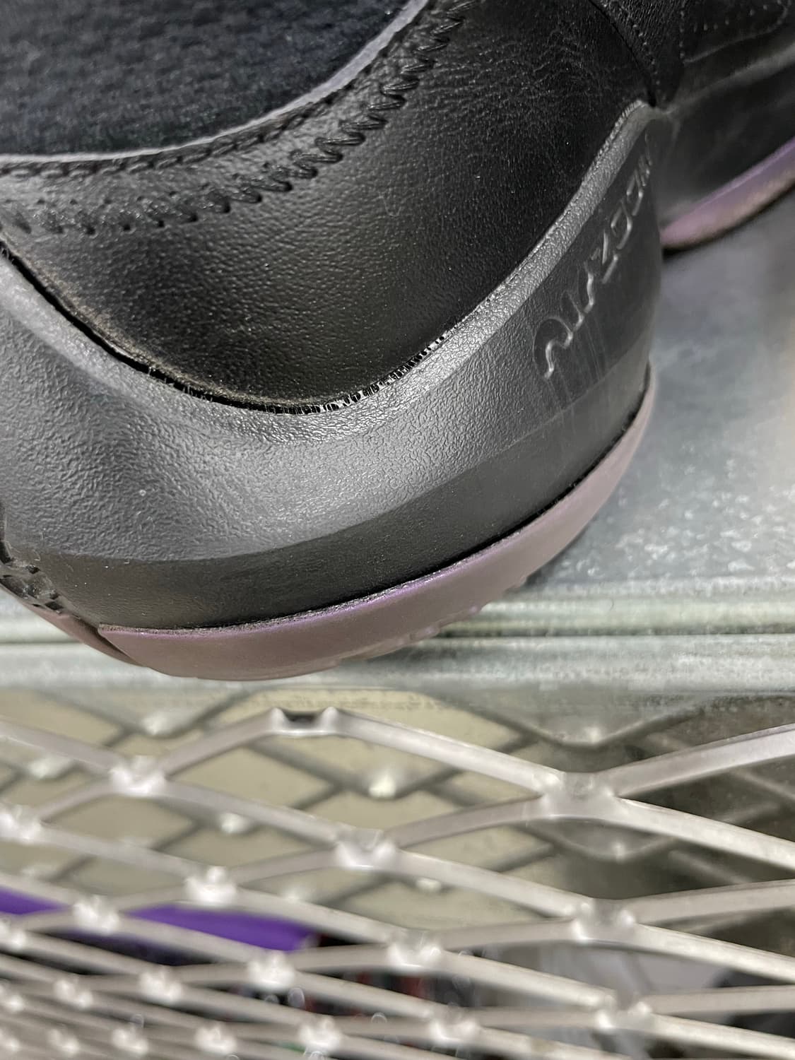 나이키 줌 프릭 2 블랙 메탈릭 실버 285 (gr-4703) 상품이미지9