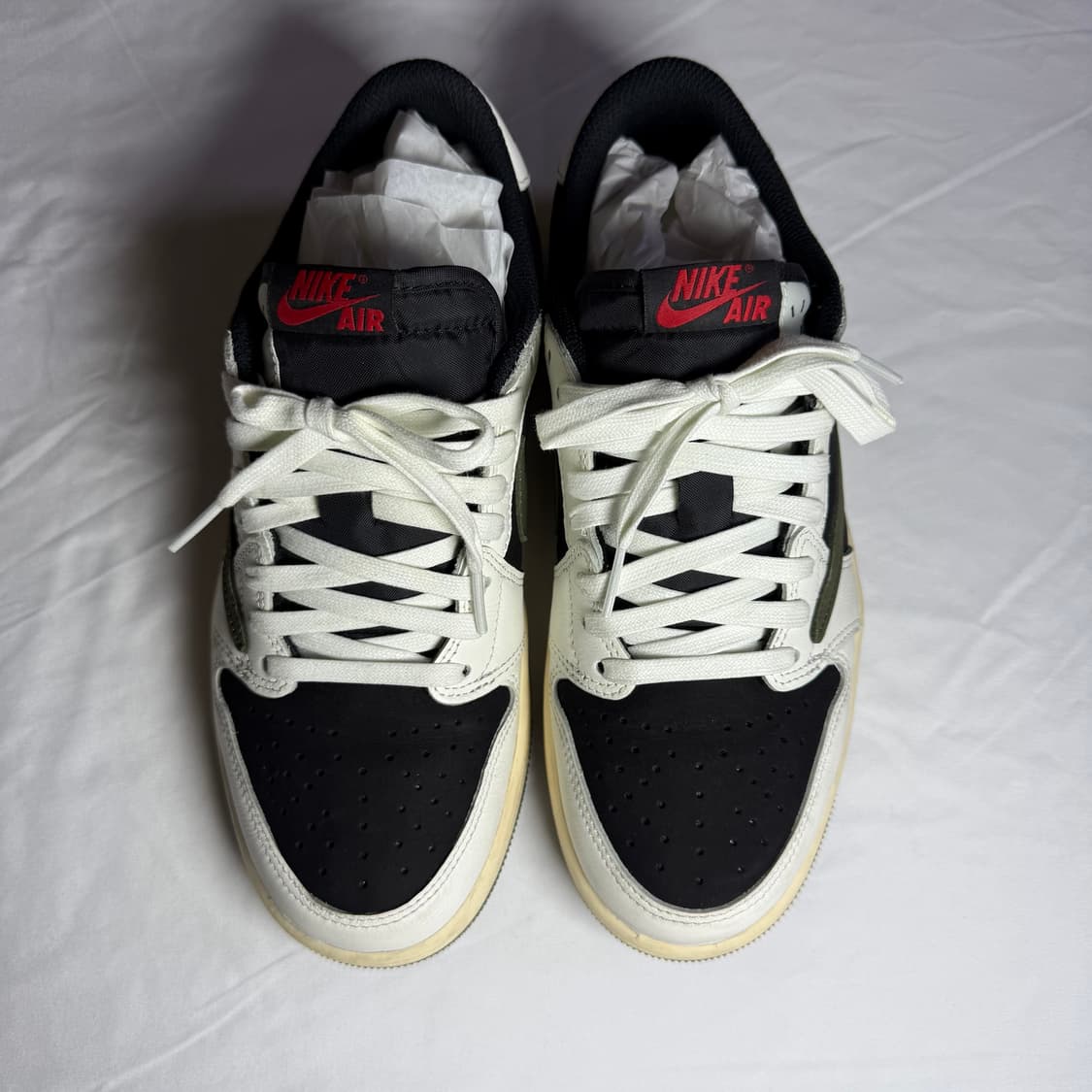 나이키 조던1 X 트래비스 스캇 레트로 로우 OG SP 스니커즈 상품이미지3