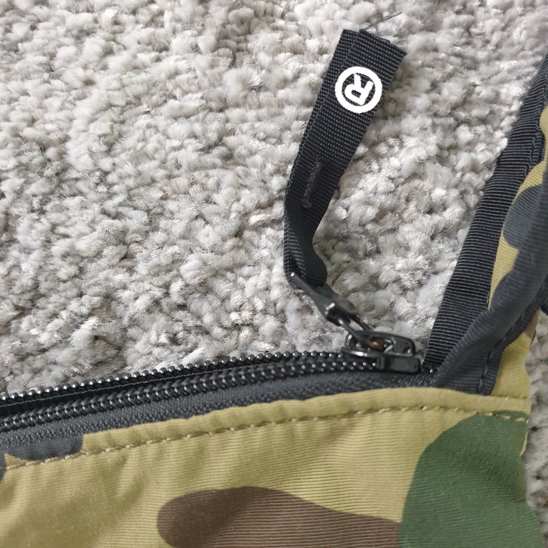 [무료배송] BAPE 카모 패턴 크로스백 상품이미지7