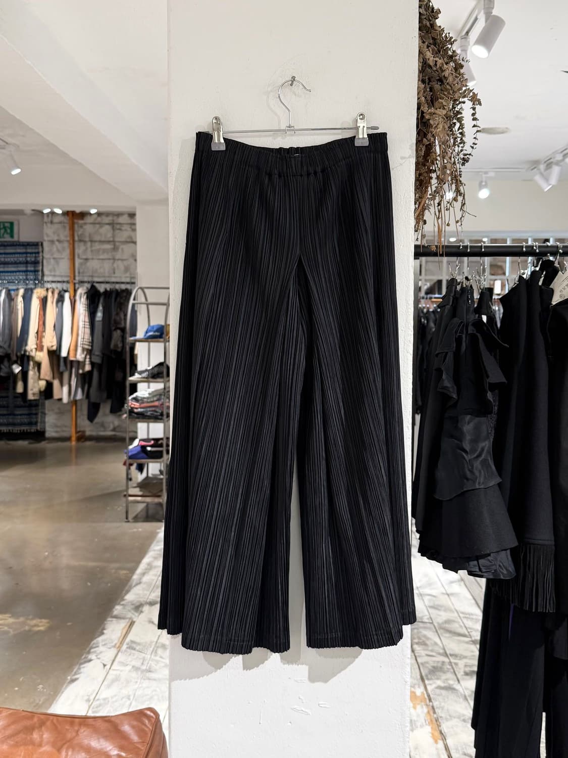 플리츠 플리즈 블랙 레이어드 와이드 팬츠 상품이미지1
