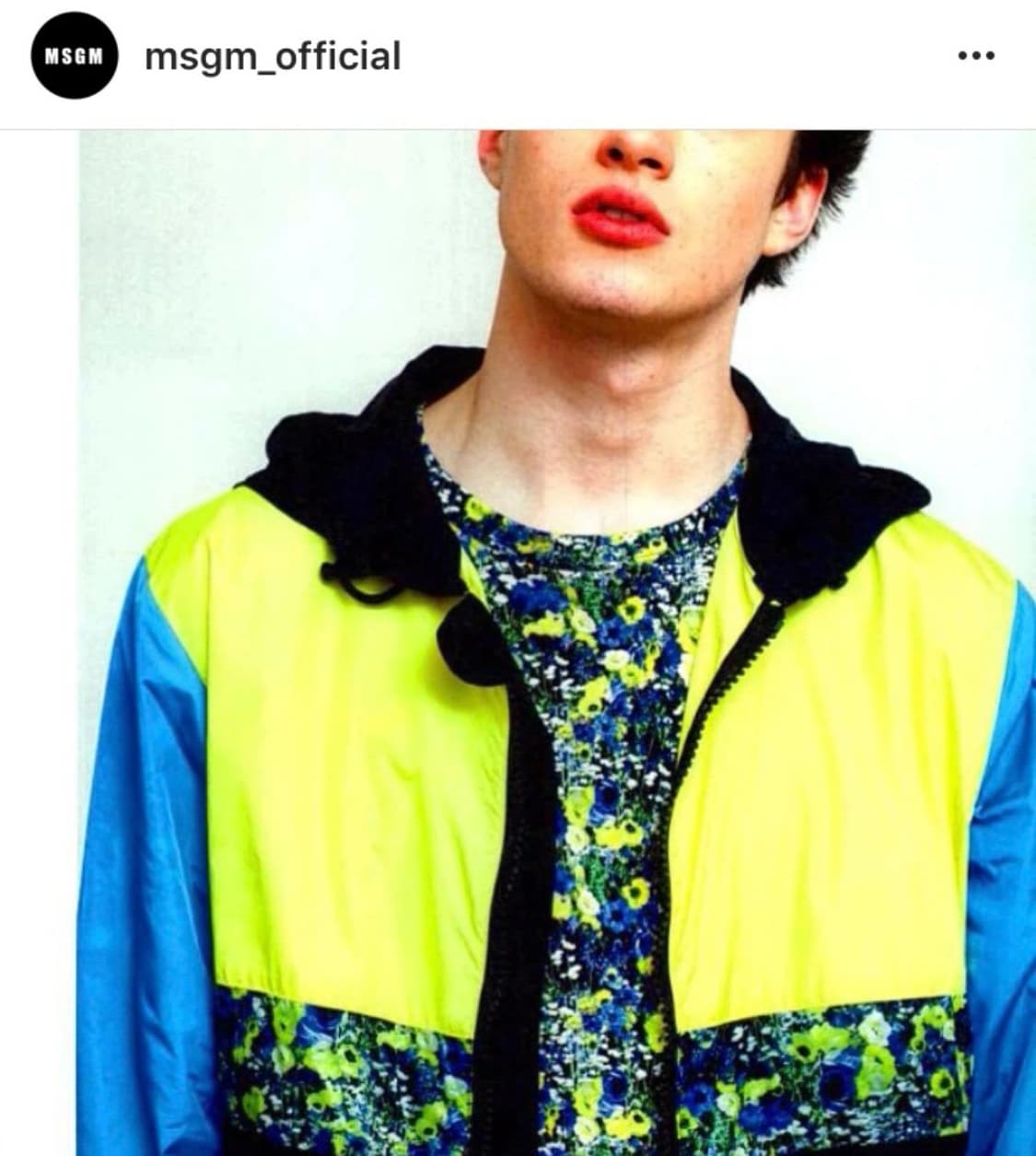 MSGM 플라워 프린트 티셔츠 M 사이즈 상품이미지5