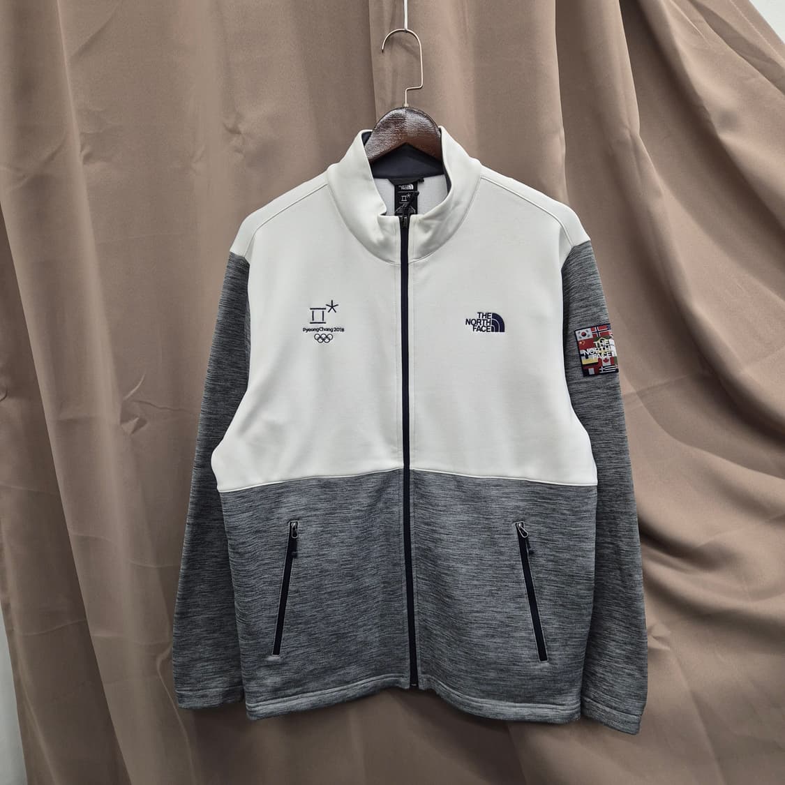 노스페이스 평창 올림픽 패치 집업 자켓 105 상품이미지1