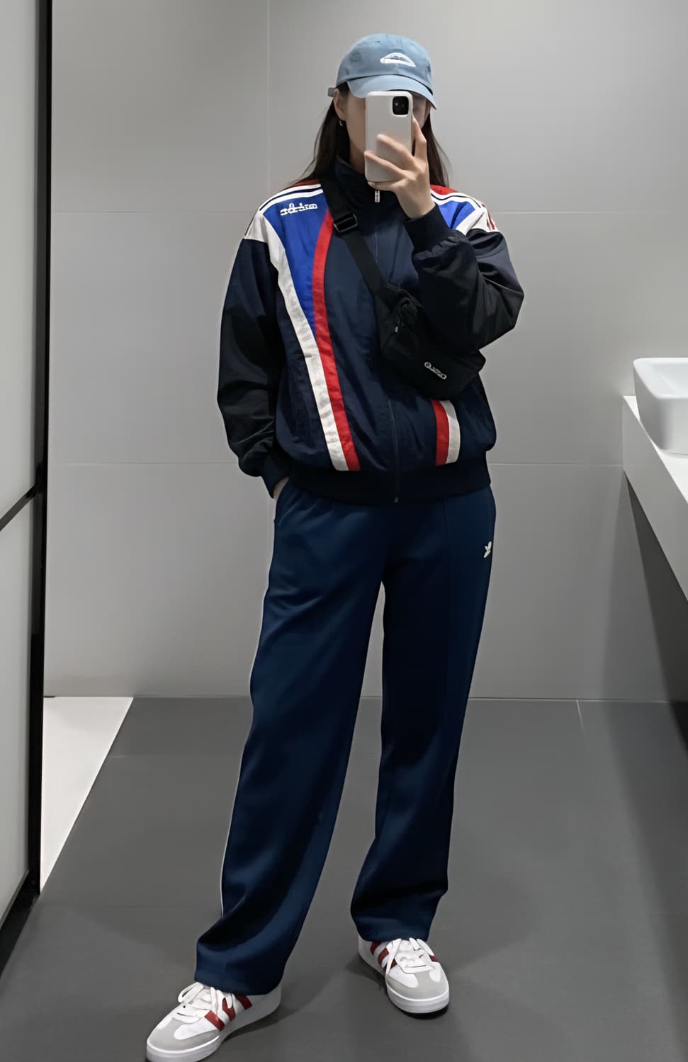 90s 아디다스 X 데상트 올드스쿨 건담 져지(90) 상품이미지1