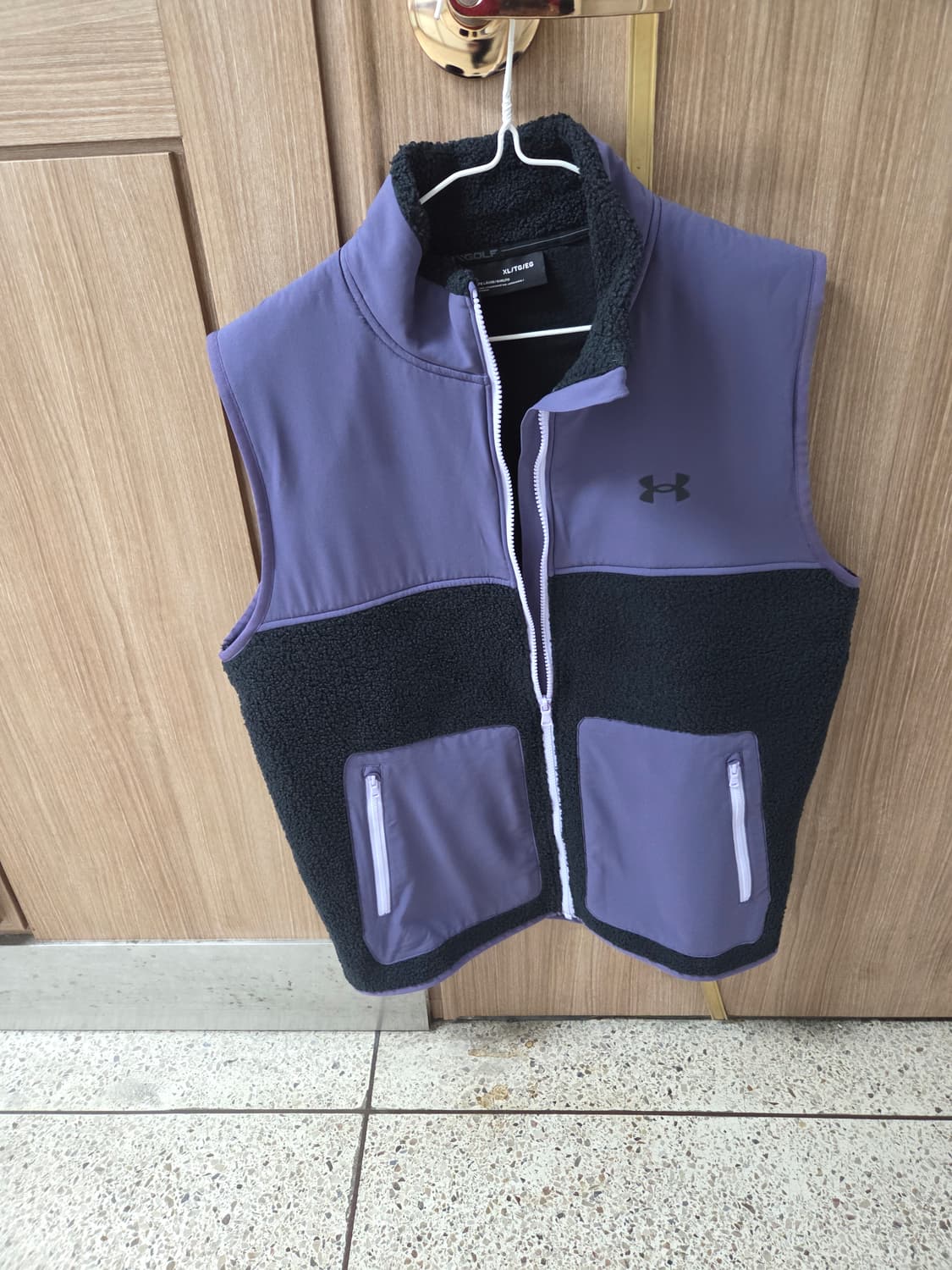 언더아머 후리스 조끼 상품이미지1