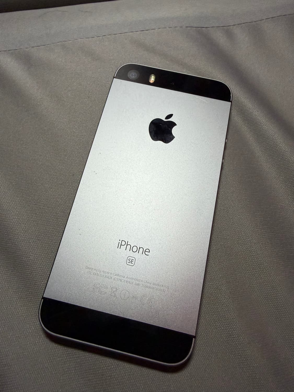 Iphone se 1 128G 스페이스그레이 상품이미지1