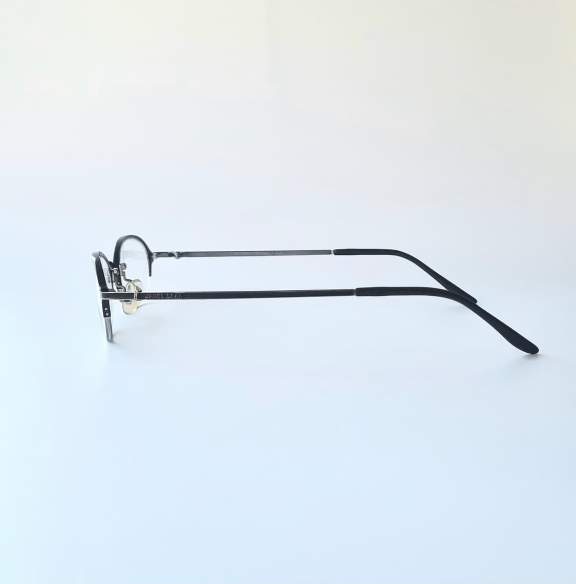 데드스탁 미니멀 오벌 슈퍼티타늄 안경테 1112 상품이미지5