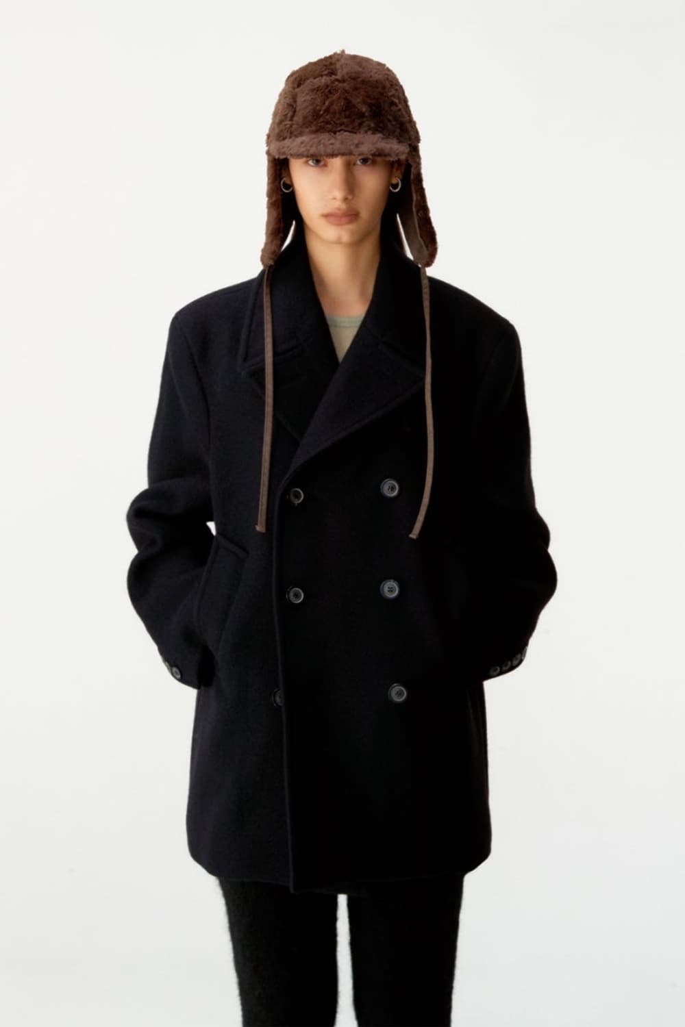 Coor 쿠어 버진 울 브로큰 브러쉬 피 코트 (블랙) 상품이미지1