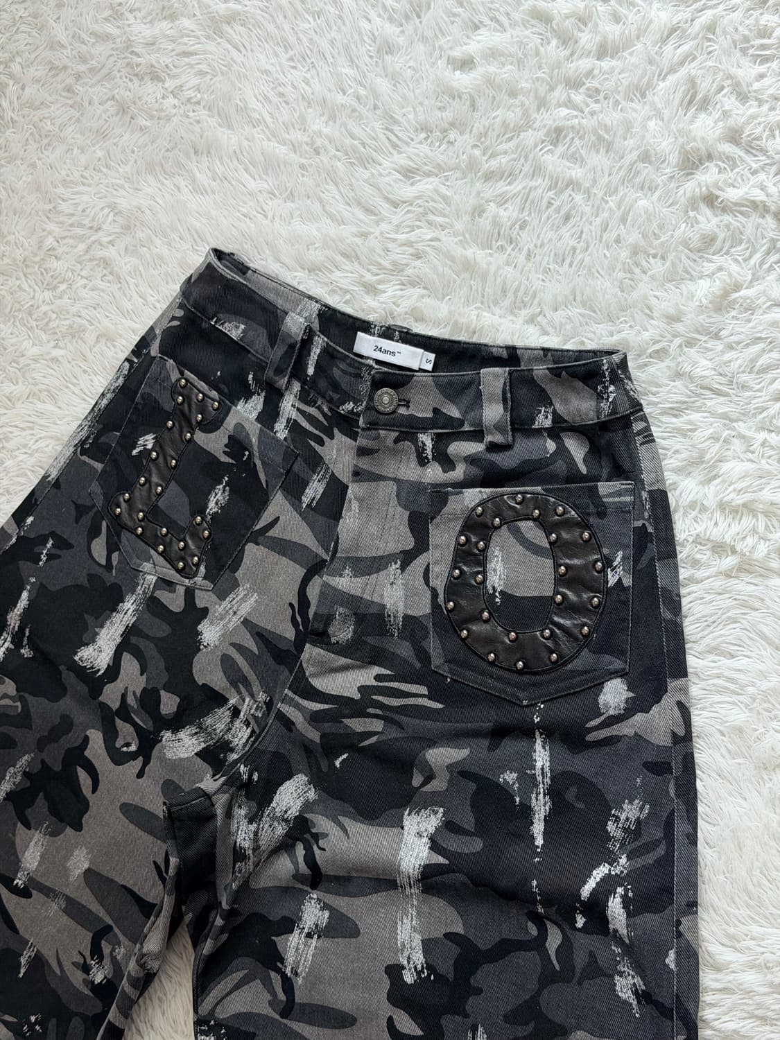 24ans 카모플라주 스터드 포인트 와이드 데님 쇼츠 (S사이즈) 상품이미지5