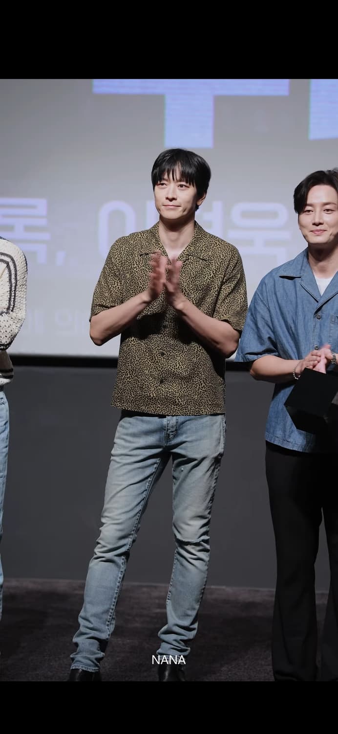 생로랑 강동원 연청워싱 무릎디스진 유일매물 상품이미지1