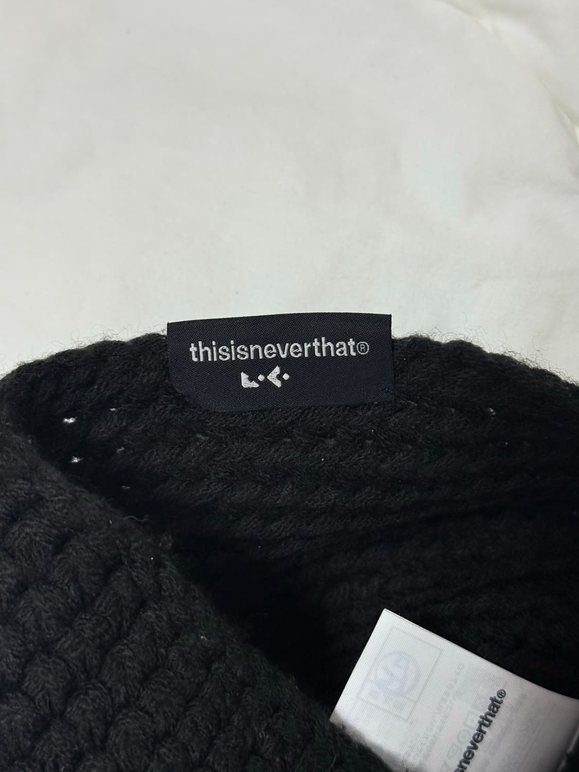 디스이즈네버댓 x 로꼬 위크 크로셰 비니 블랙 상품이미지3