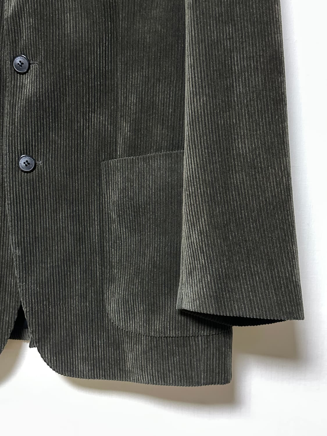 20FW)조르지오 아르마니 블랙라벨 120수 울실크 코듀로이 블레이저/4 상품이미지4