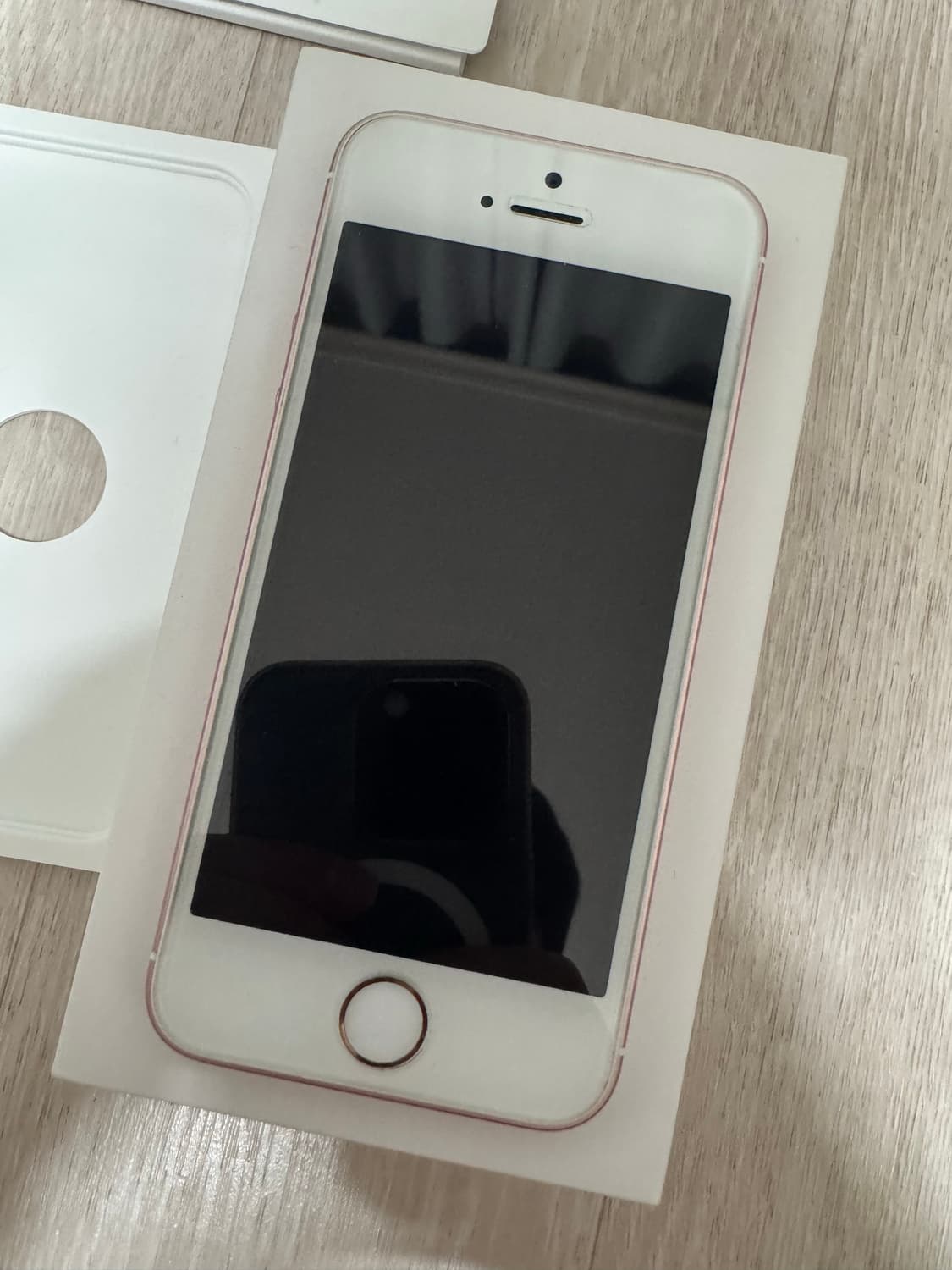아이폰se1 로즈골드 128gb (all순정 + 배터리100%) 상품이미지3