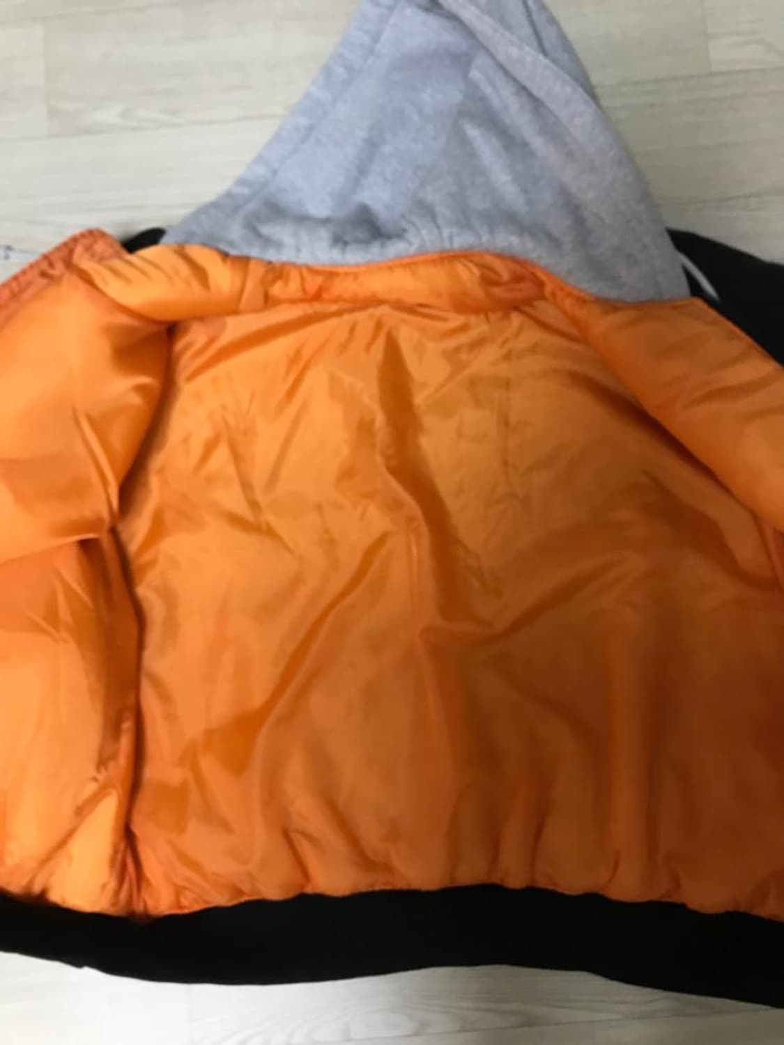 무지 점퍼 판매 합니다 상품이미지2