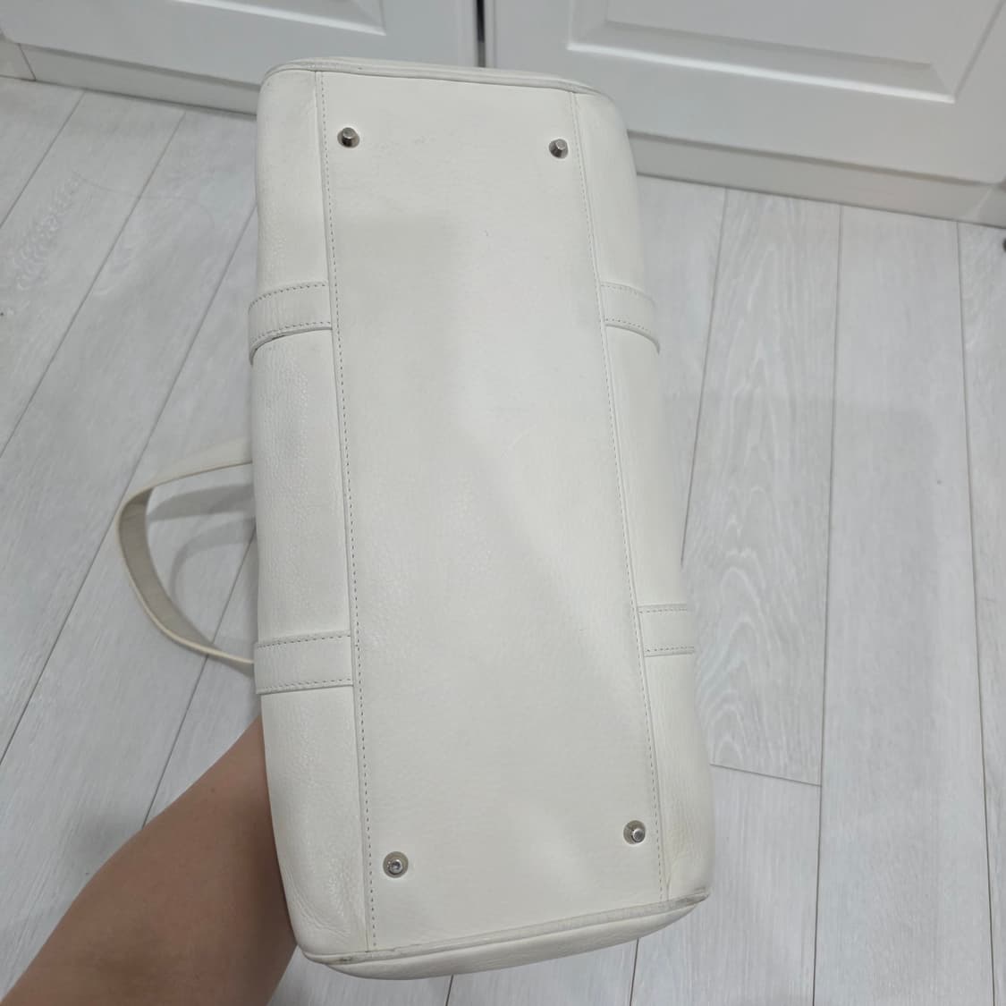 디올 dior 레터링 빅 D챰 화이트 바게트백 숄더백 토트백(y2k 감성 상품이미지3