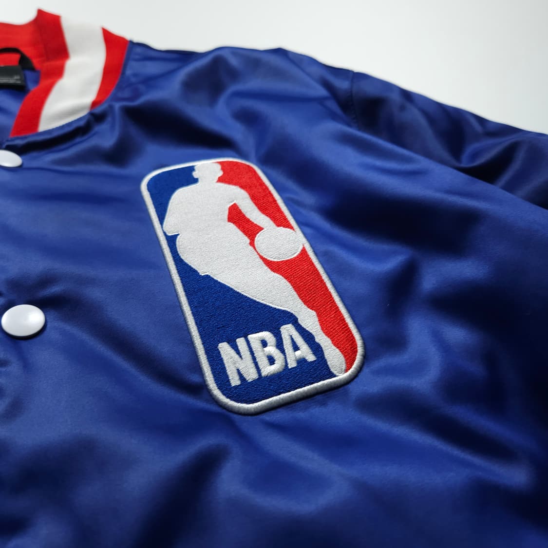 나이키 SB NBA 아이콘 사틴 바시티 자켓 (XL) 상품이미지4