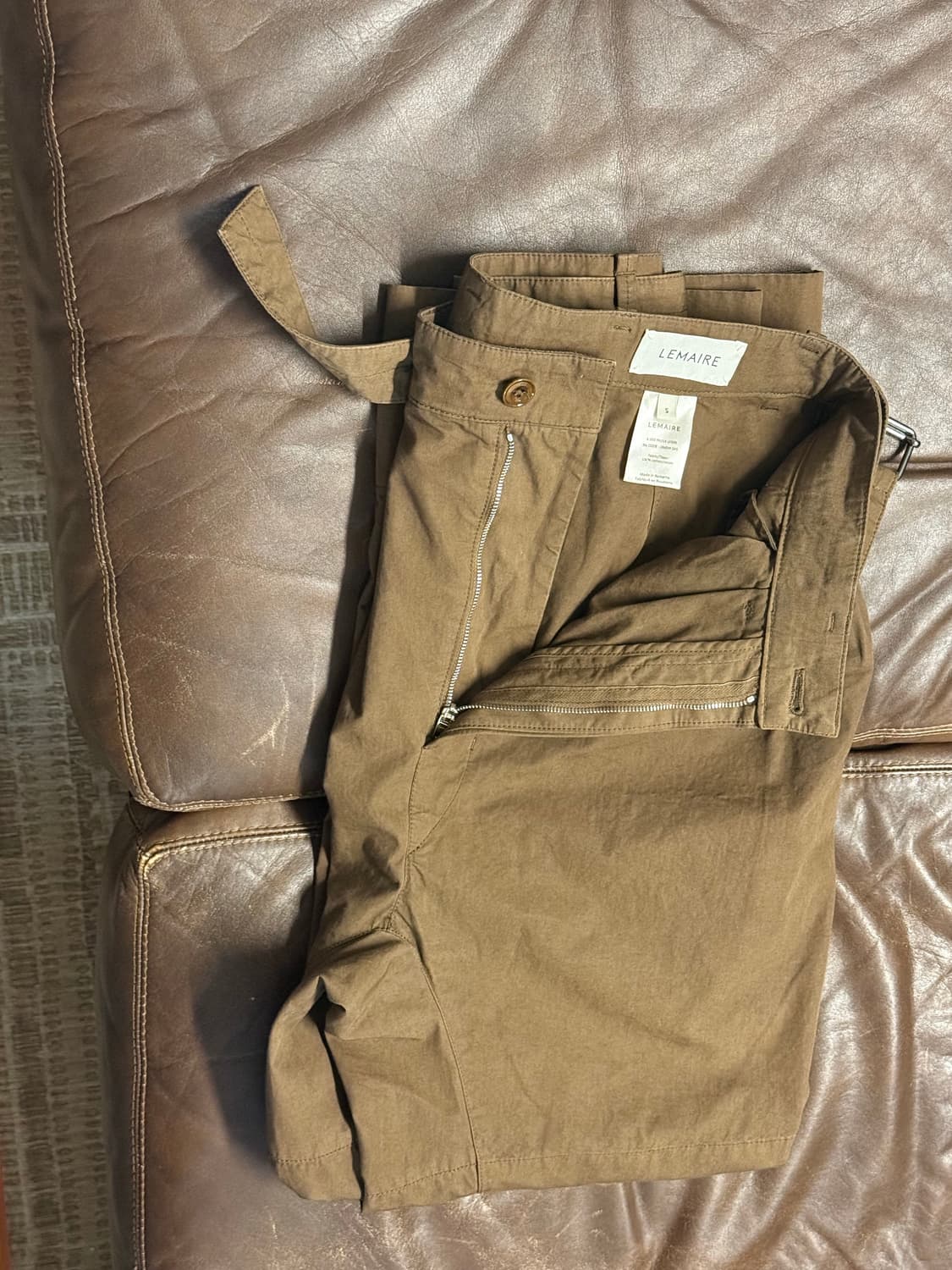 르메르 19fw 다크 브라운 팬츠 판매합니다 상품이미지5