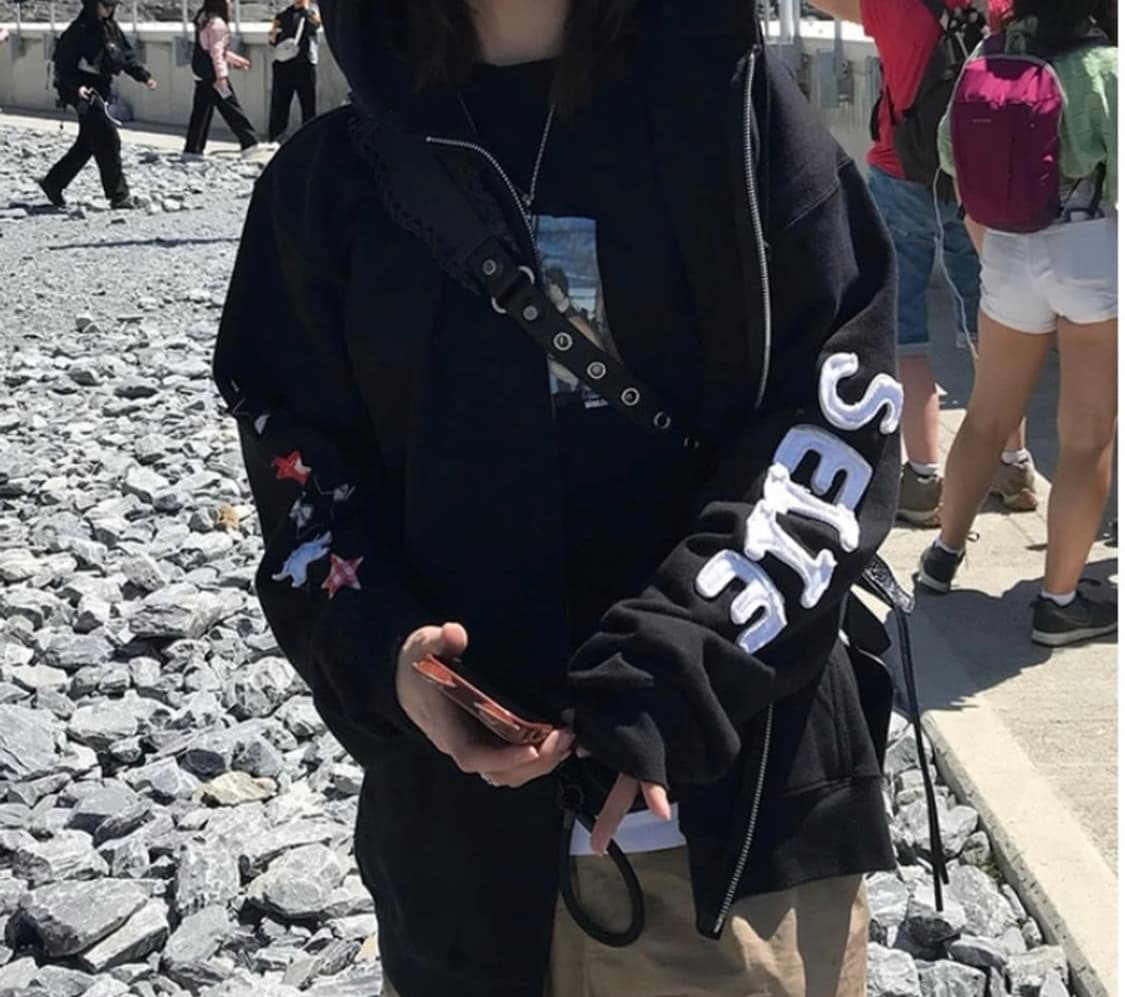 세이에 별패치 후드집업 블랙 seiie 상품이미지1