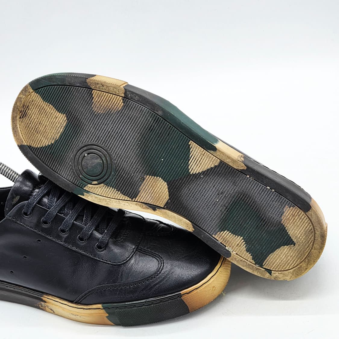 꼼데가르송 셔츠 레더 로우탑 스니커즈 블랙 (8 1/2) 상품이미지3