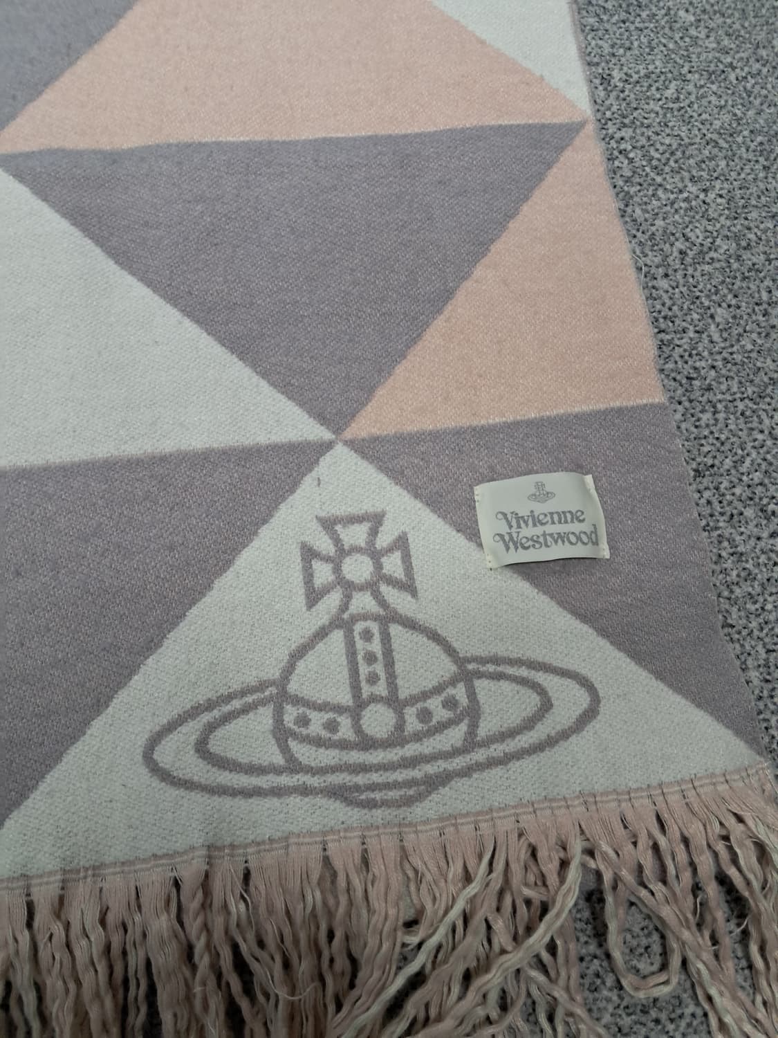 비비안웨스트우드 머플러 상품이미지2