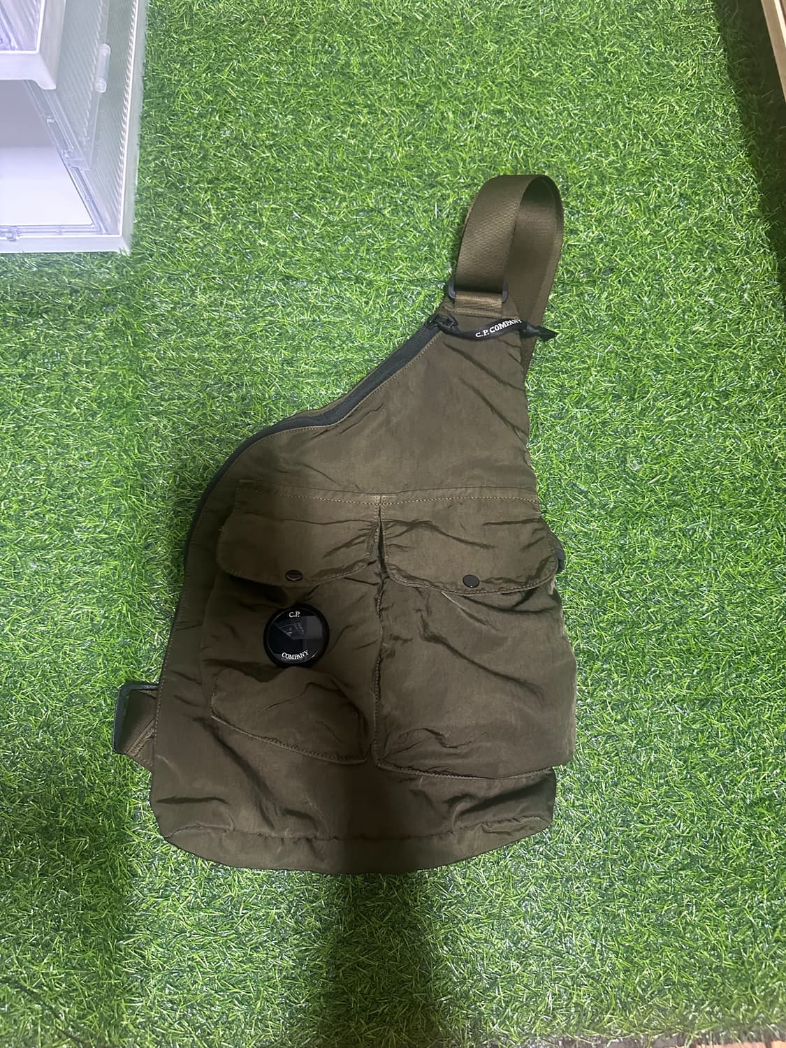 시피컴퍼니 탄창 크로스백 상품이미지1