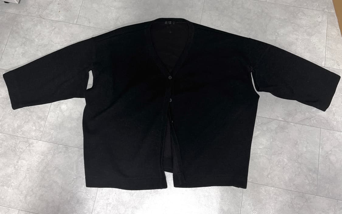 AMU 울 혼방 오버사이즈 컷팅 디테일 가디건 상품이미지1