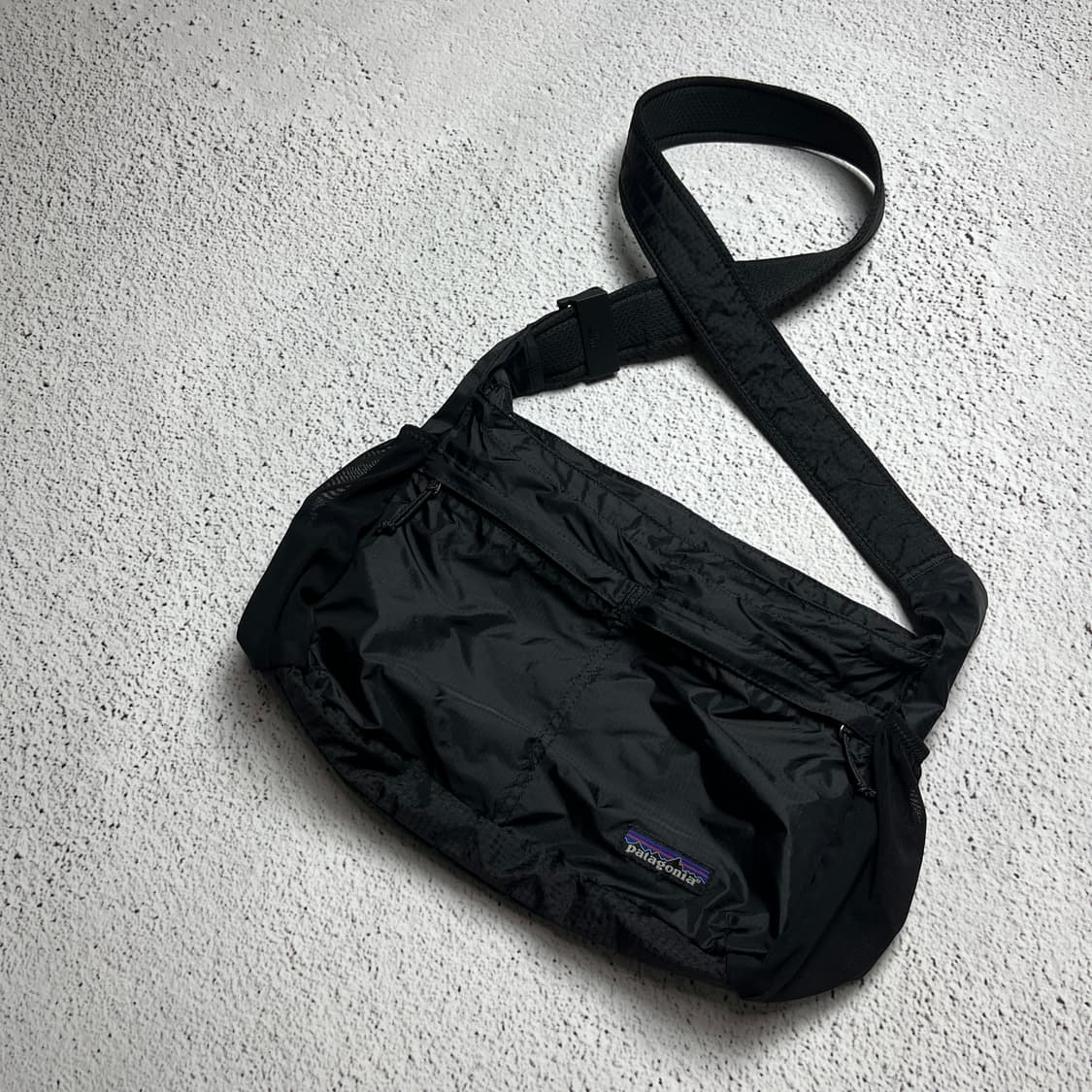 Patagonia Lightweight Travel Courier 15L 상품이미지1