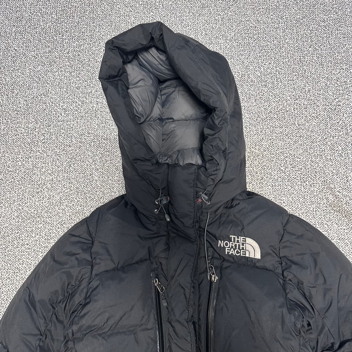 노스페이스 블랙 패딩 상품이미지2