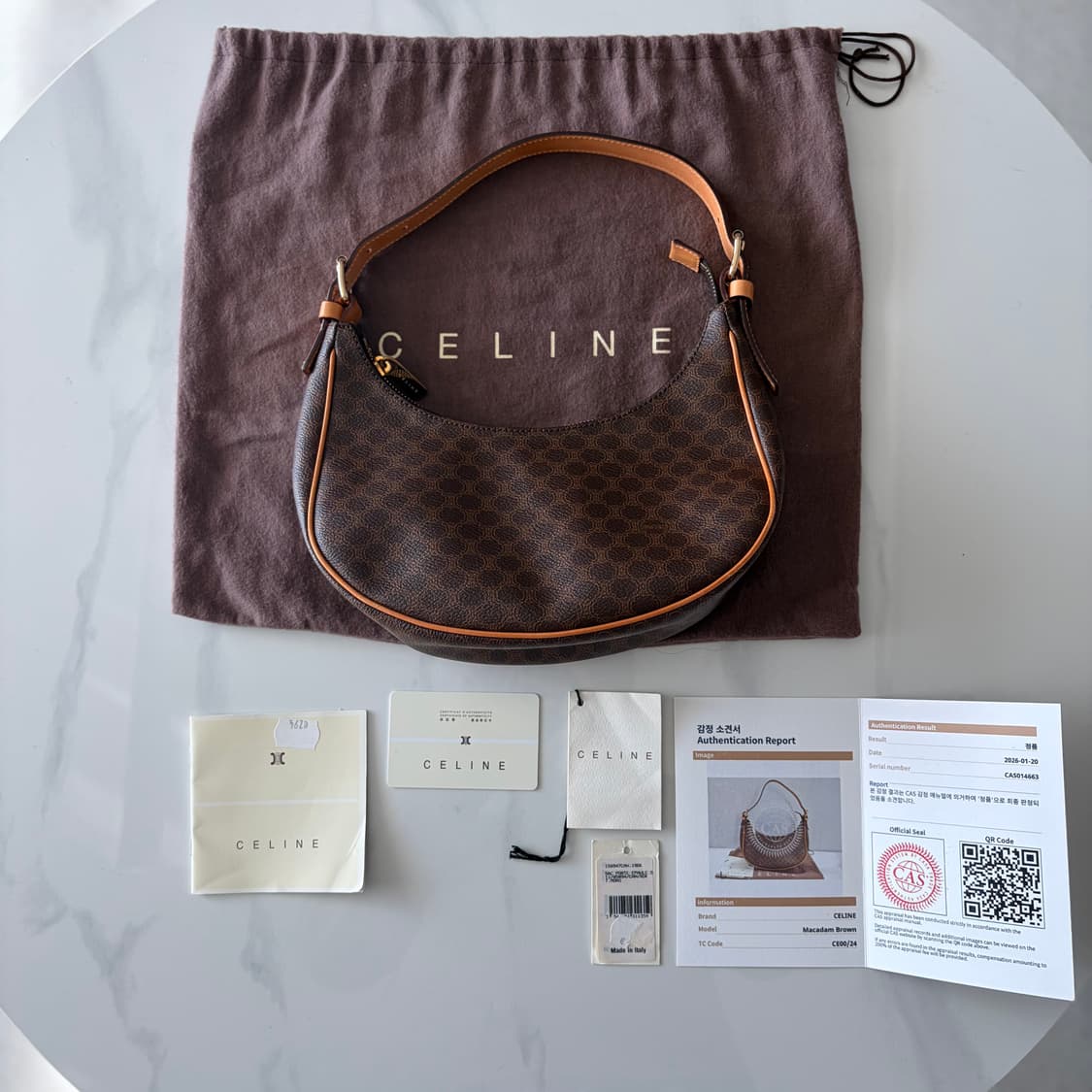 셀린느 아바백 미디움 [희귀 매물] 상품이미지1