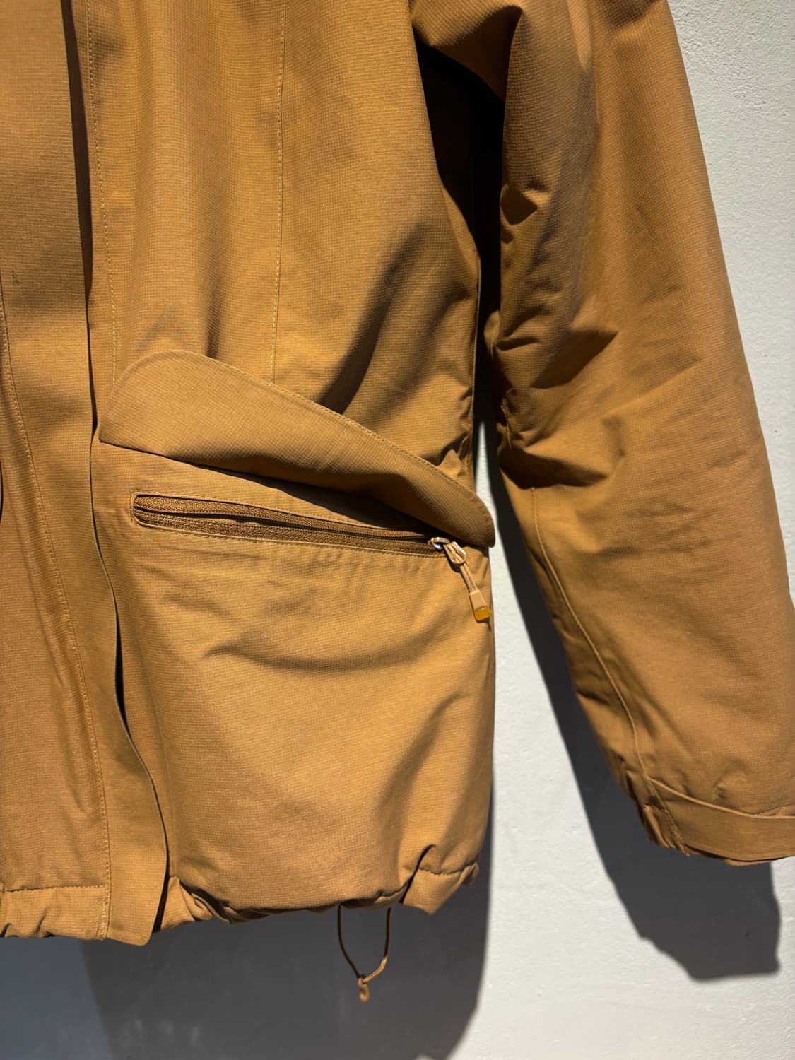 노스페이스 배색 누빔 윈드브레이커 점퍼 상품이미지6