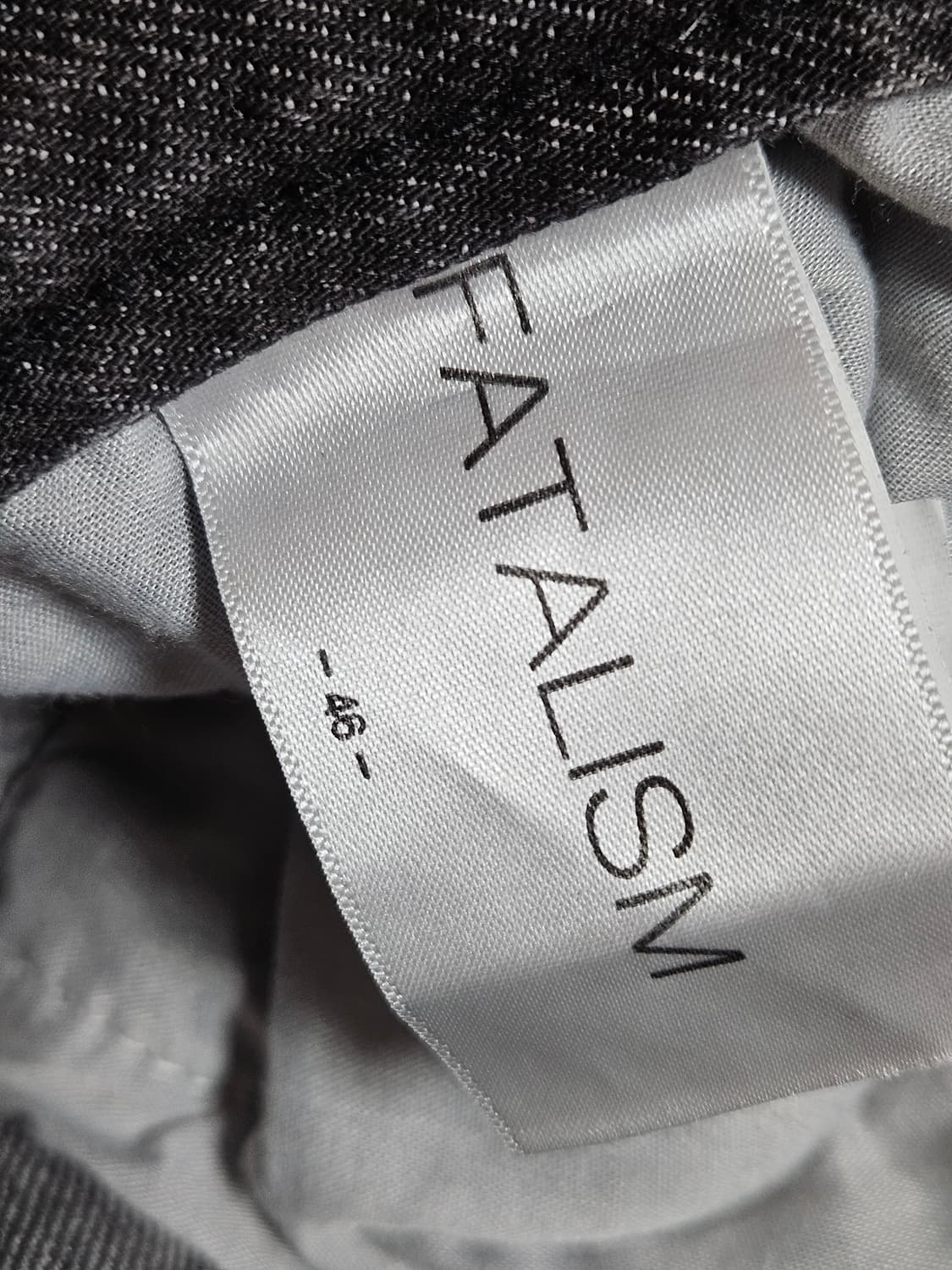 페이탈리즘 블랙진 상품이미지5