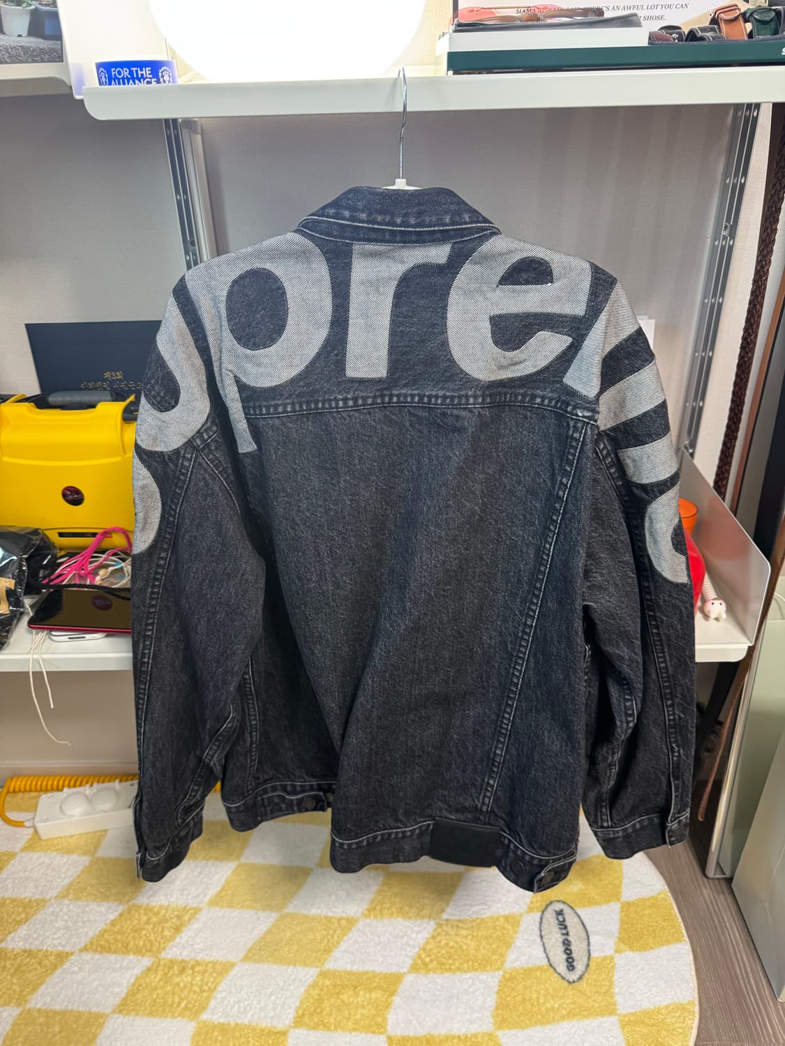 22 슈프림 흑청 트러커3rd 팝니다xl 상품이미지3