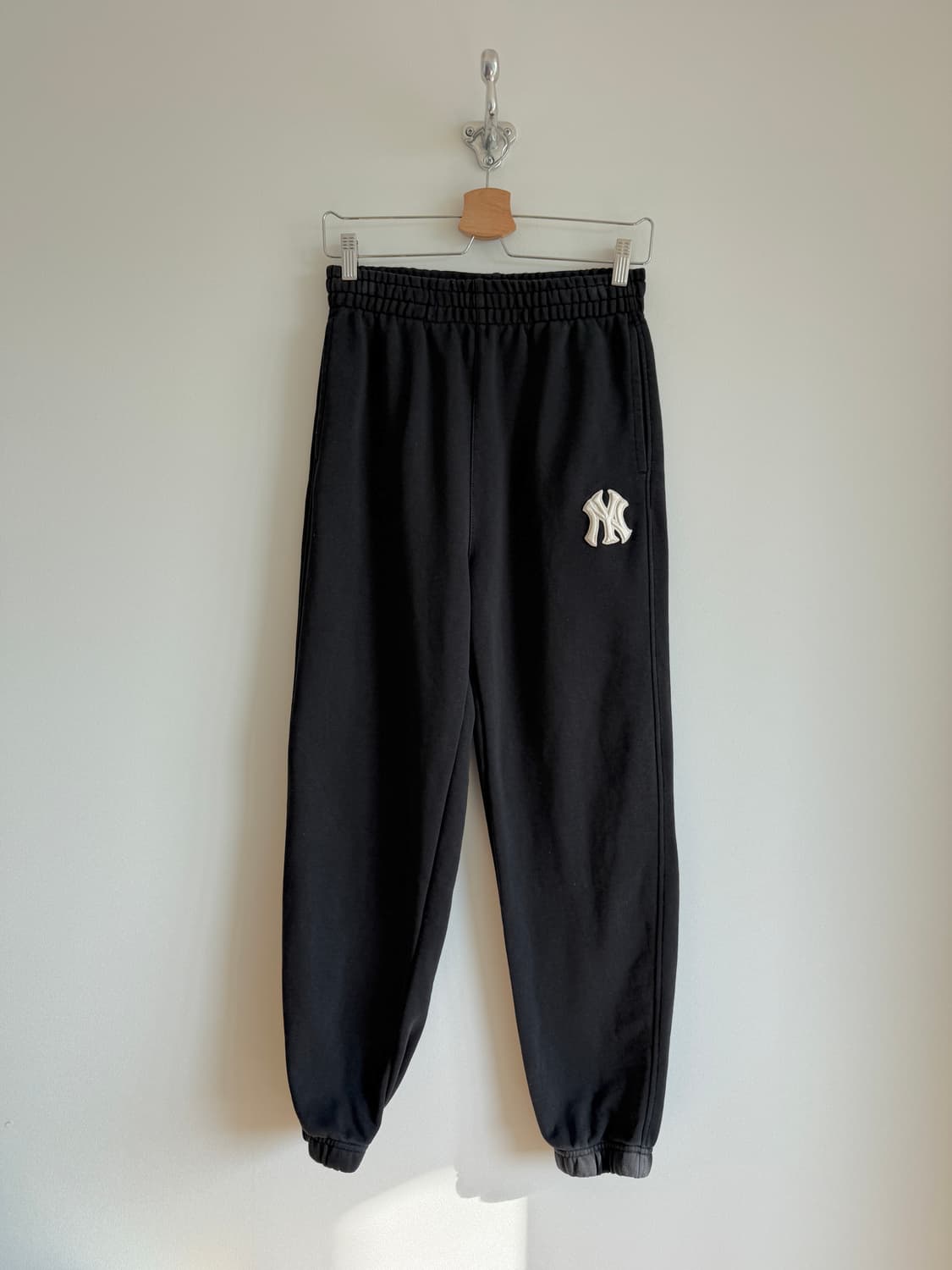 엠엘비(MLB) 조거 팬츠 상품이미지1