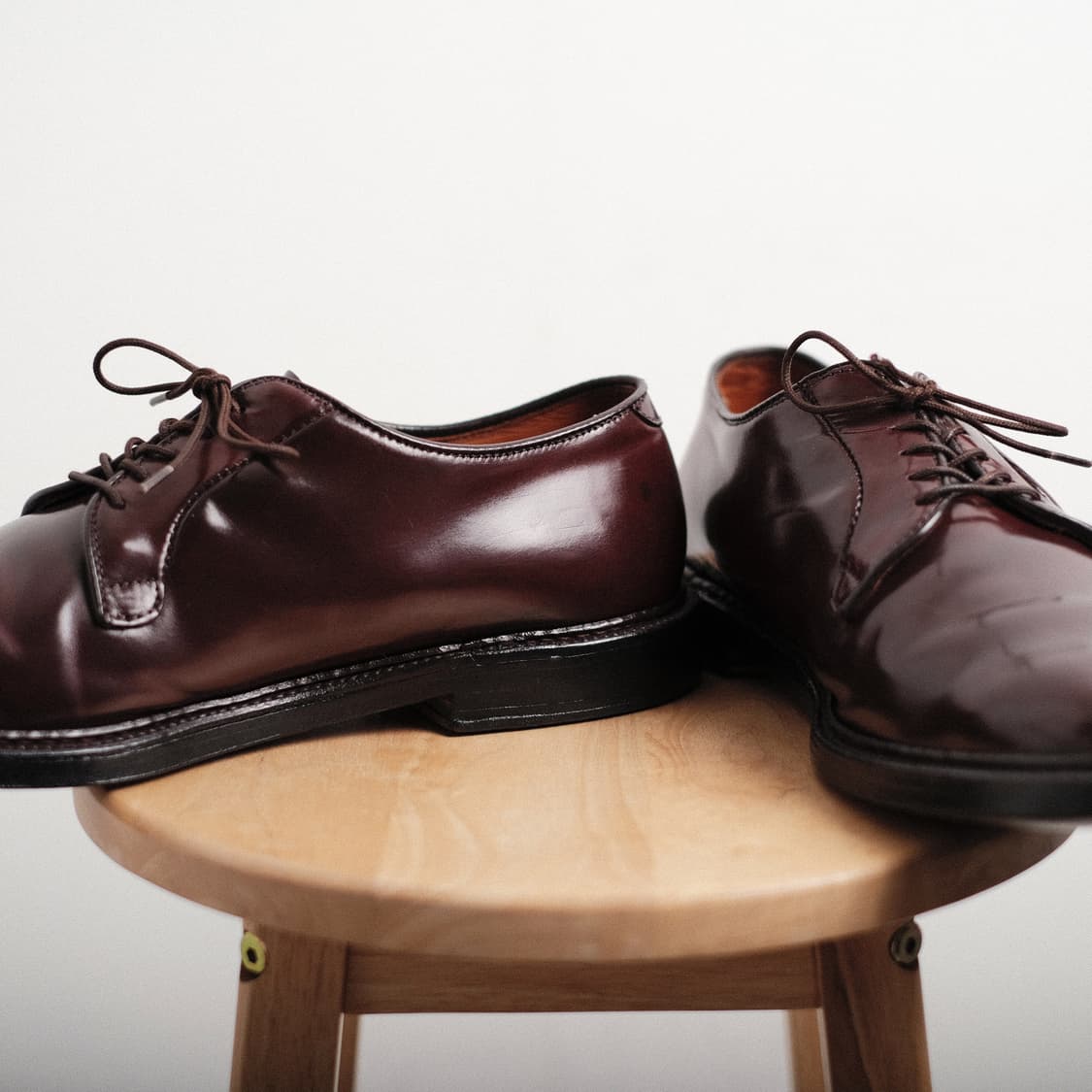 알든 990 10.5D(285-290)사이즈 버건디 코도반 플레인토 더비 상품이미지7