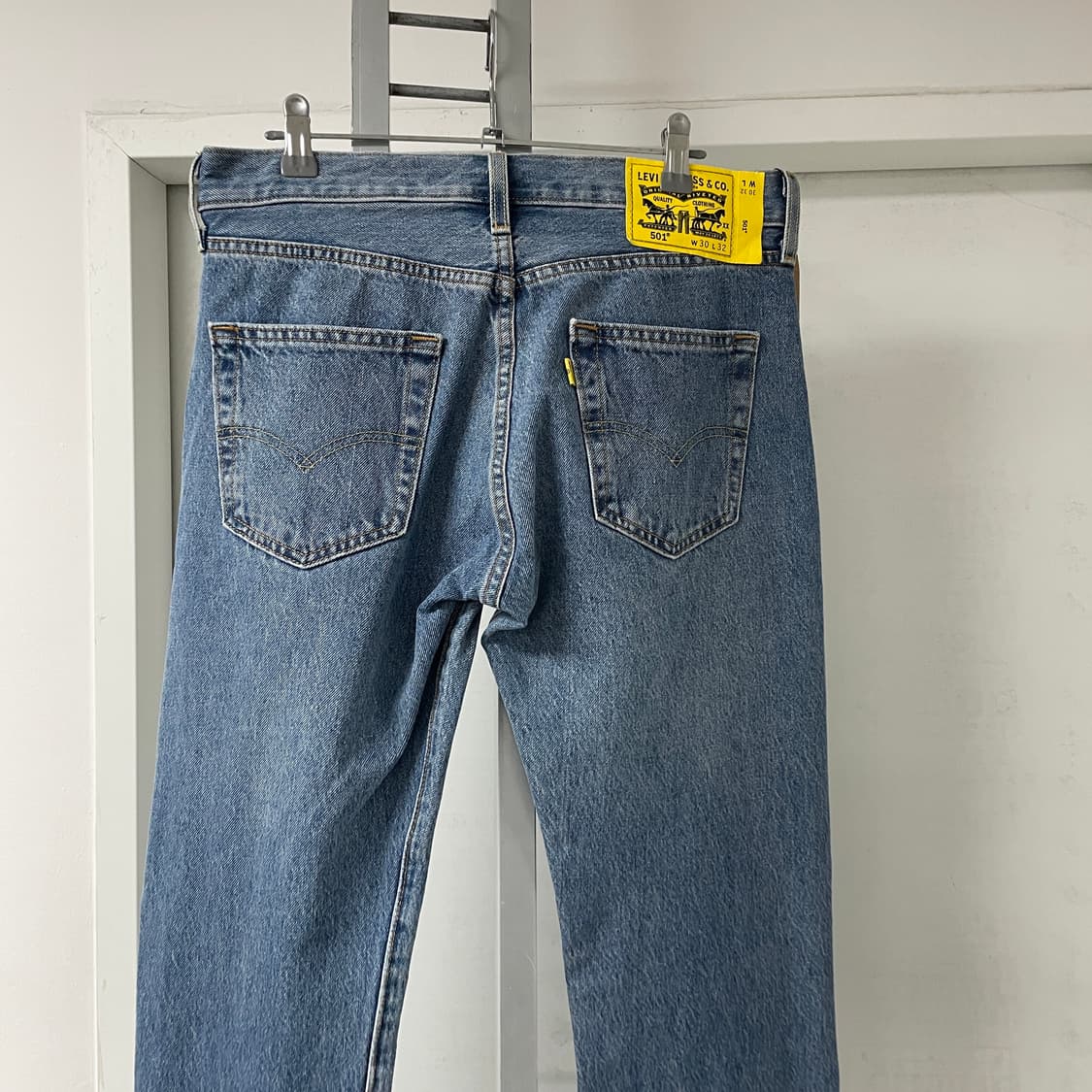 리바이스 501 스누피 데님 팬츠 W30 L32 상품이미지2