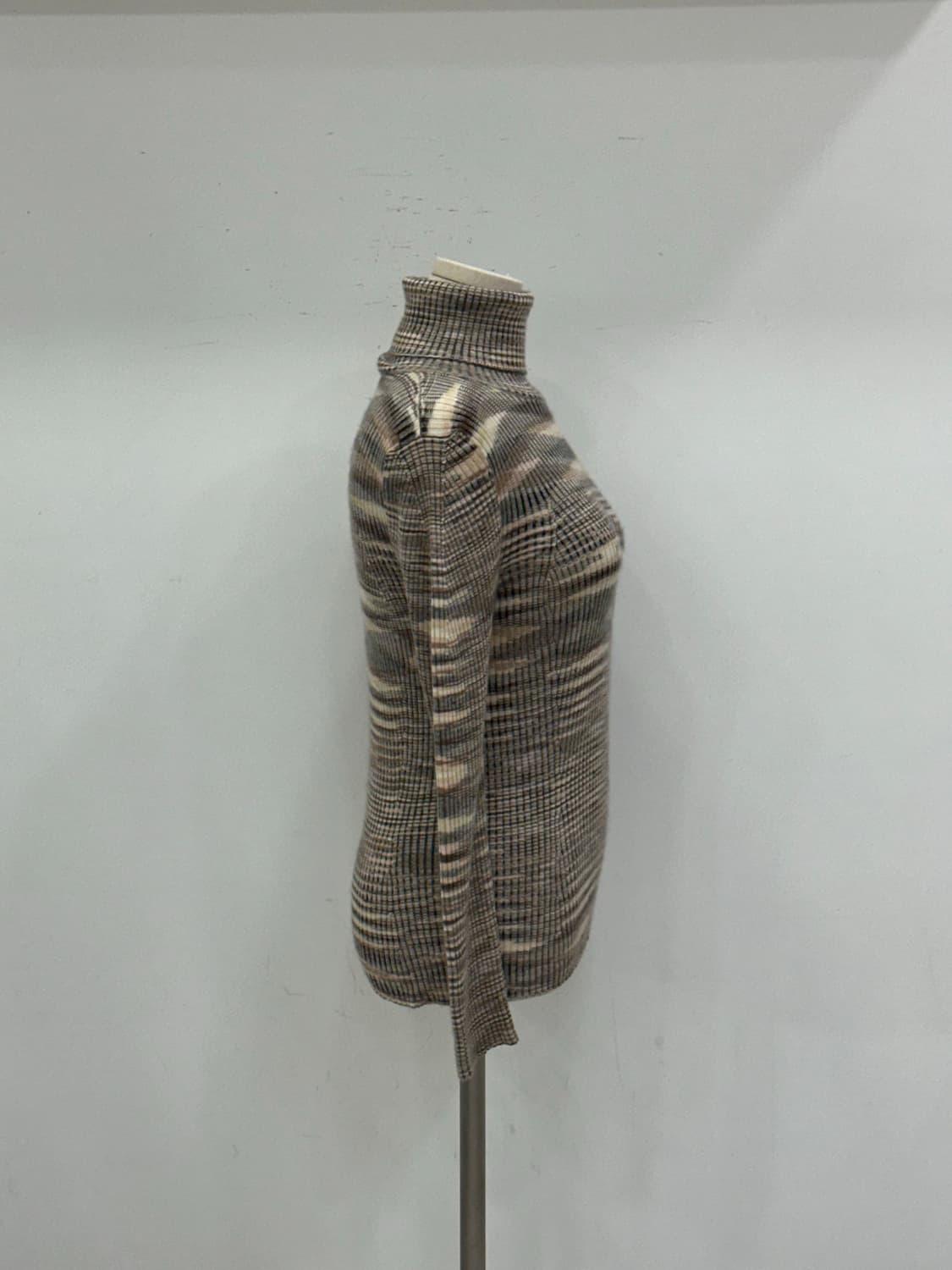 미소니 캐시미어 목폴라 상품이미지3