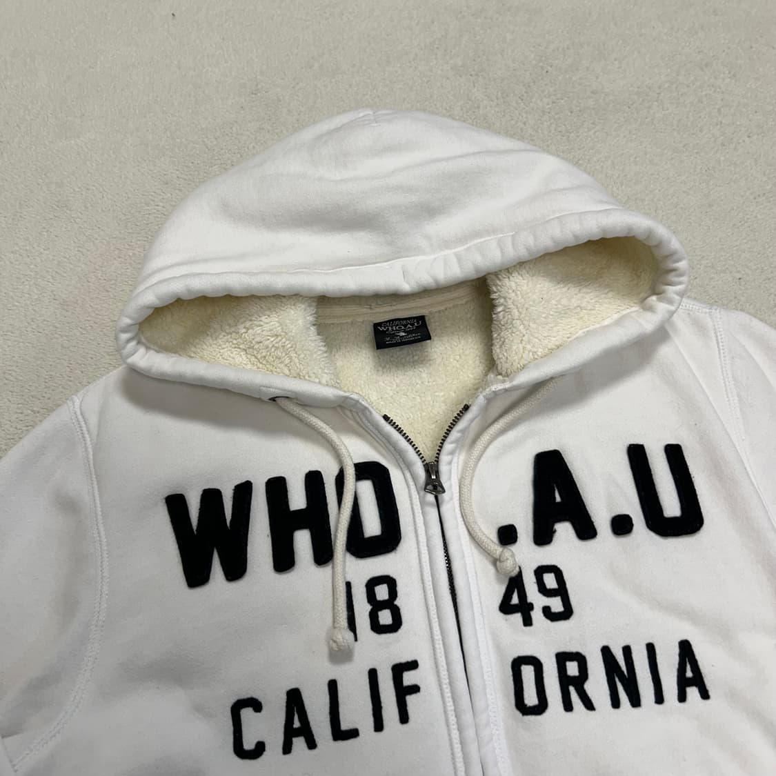 WHO.A.U White Fleece Hoodie Zip-up 상품이미지5