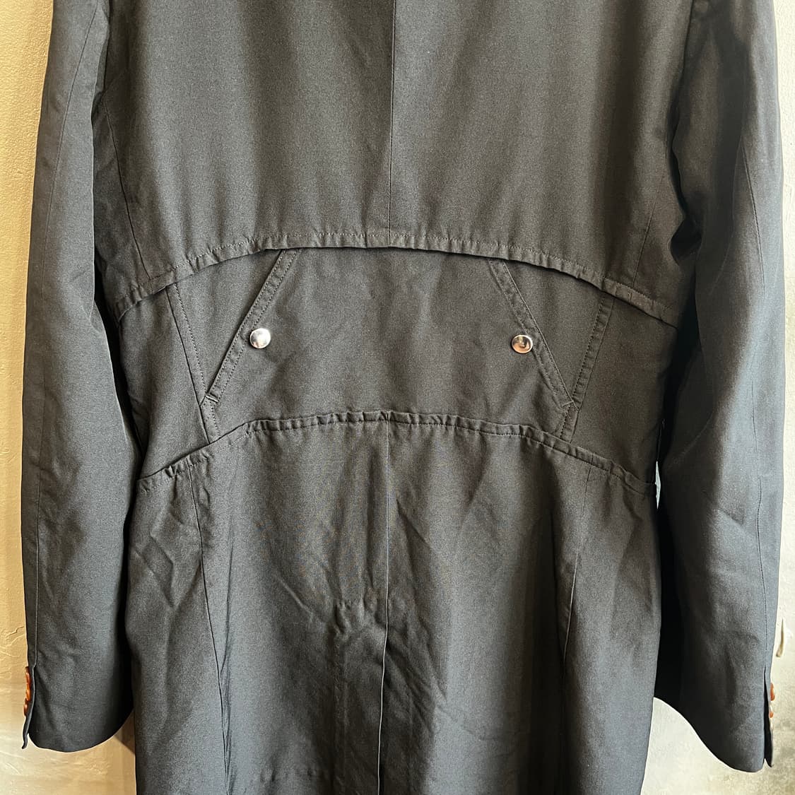 20ss 꼼데가르송 옴므 플러스 컷아웃 자켓 상품이미지9