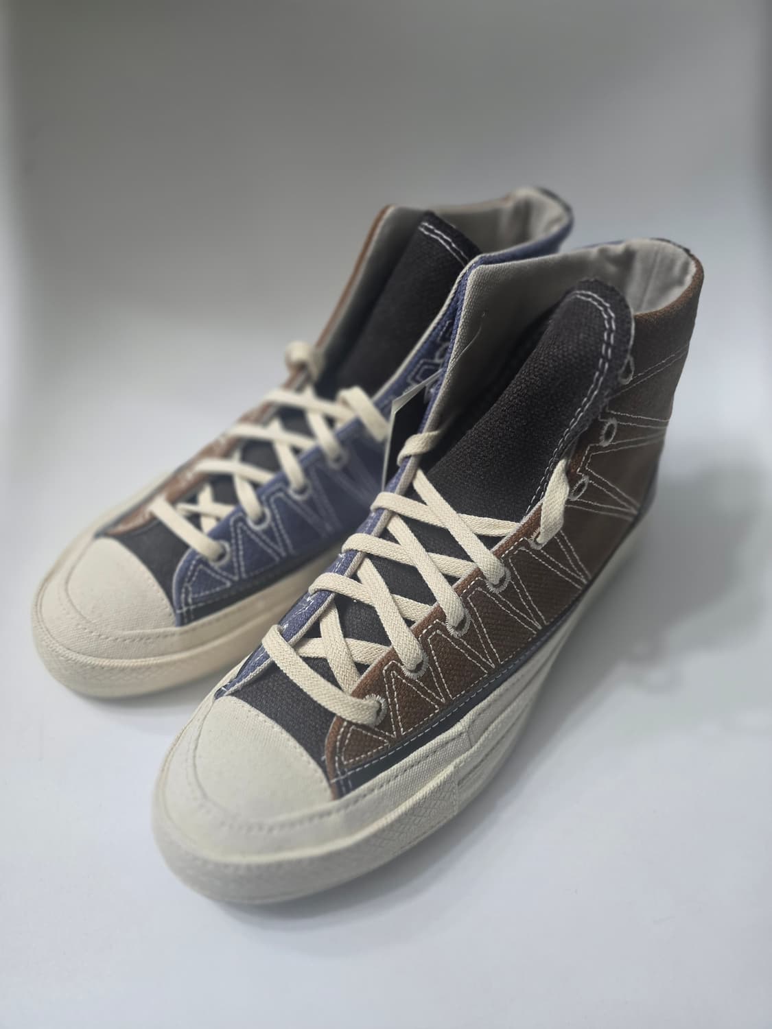 컨버스 척테일러. 브린들 브라운. 미착. 상품이미지1