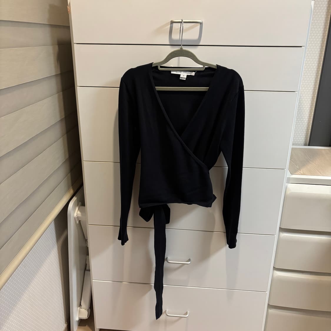 DVF 다이앤 본 퍼스텐버그 블랙 랩 니트 가디건 M 상품이미지2