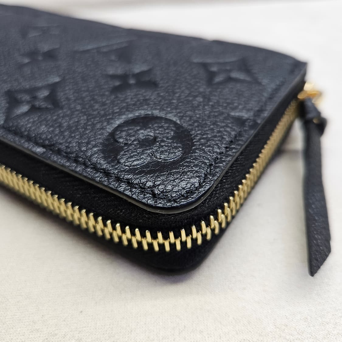 루이비통 클레망스 장지갑 앙프렝뜨 블랙 상품이미지4