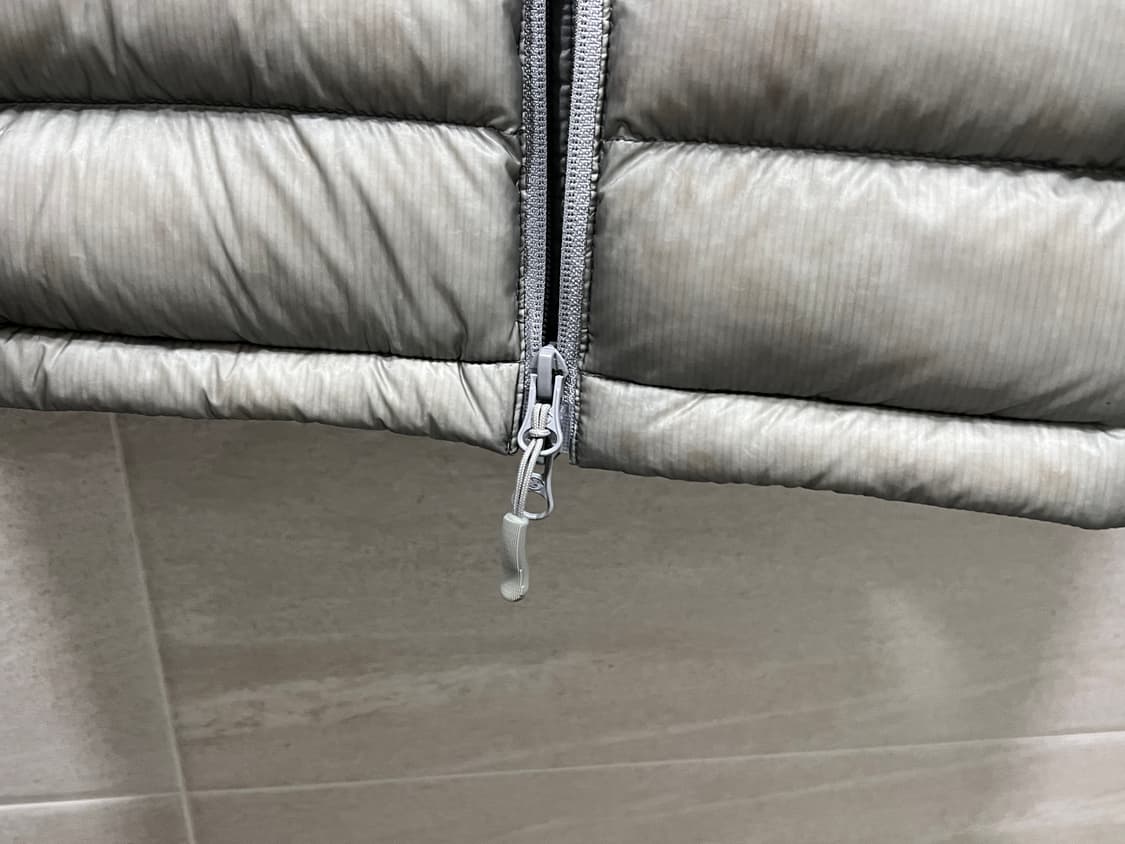 24fw 산산기어 경량패딩 그레이 1 상품이미지4