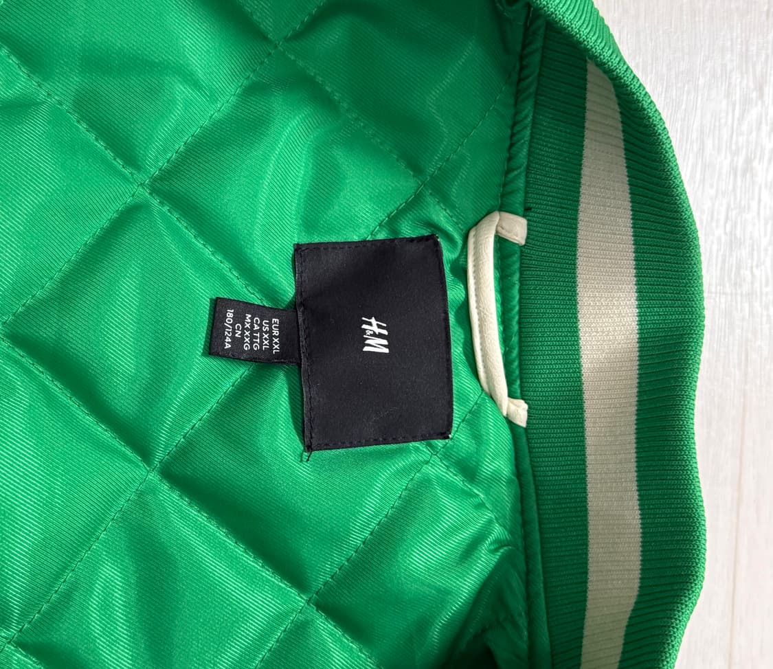 H&M varsity jacket 상품이미지3
