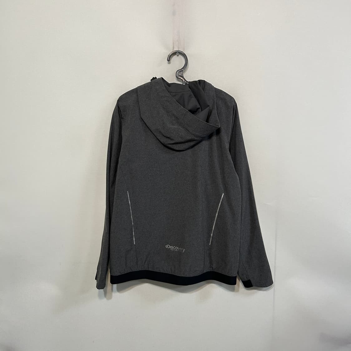 디스커버리 남성 바람막이 105 상품이미지3