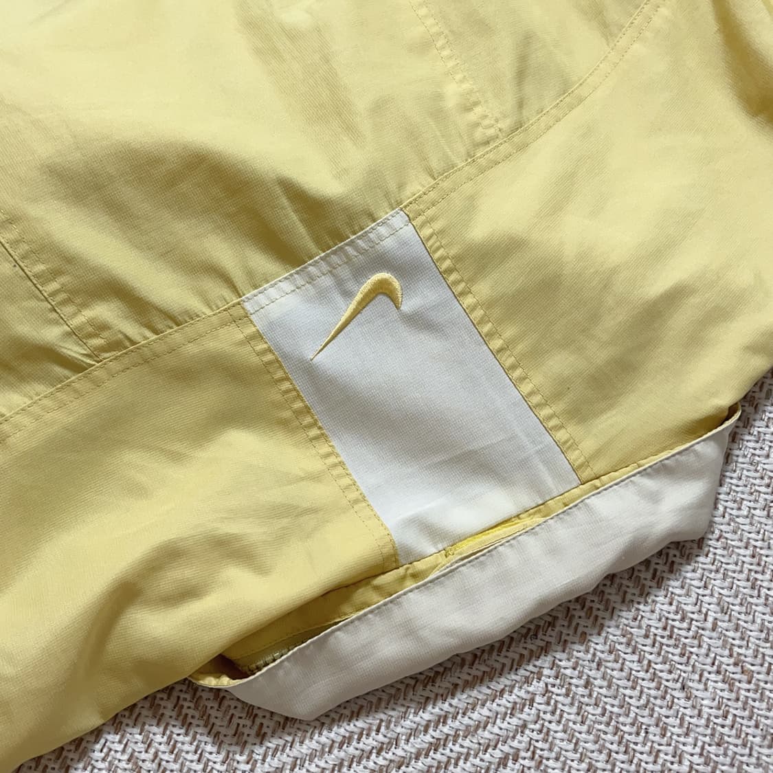 [정품] 나이키 개나리 화이트스우시 바막 집업 [ 105 ] 상품이미지9