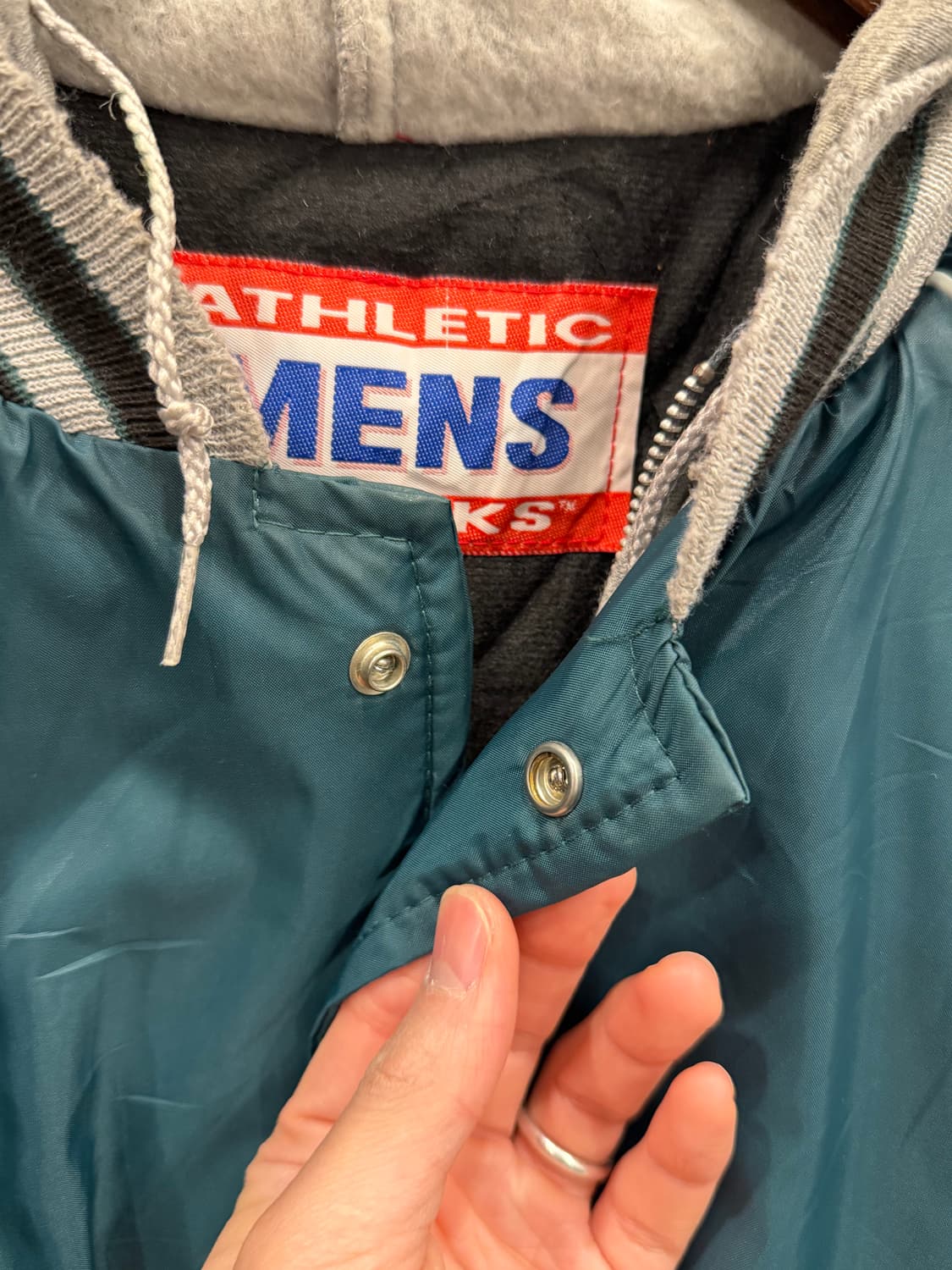 90s Athletic Works 스타디움 후드 바시티 자켓 (USA) 상품이미지3