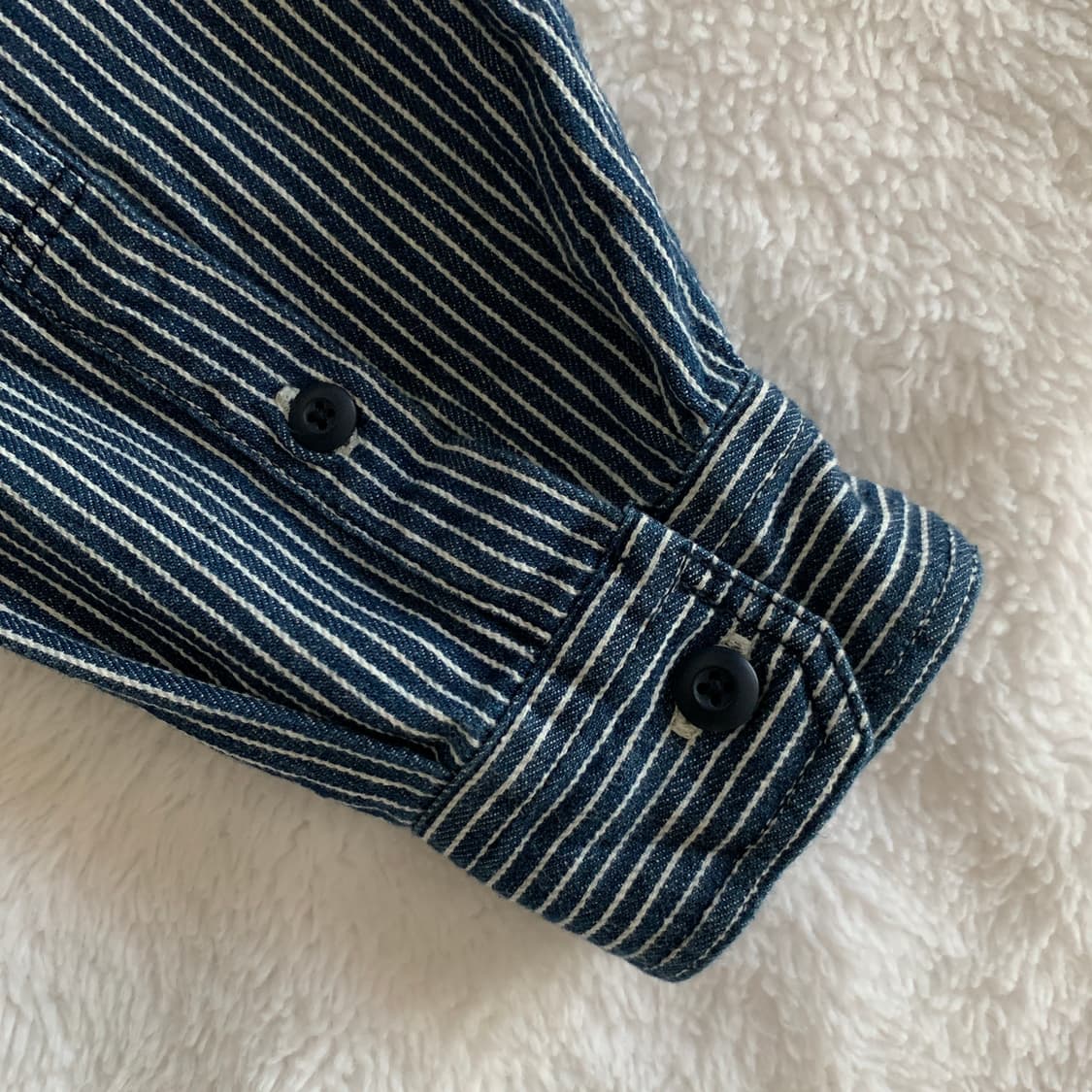 일본 유니클로 히코리 스트라이프 루즈핏 차이나 칼라 데님 셔츠 상품이미지5