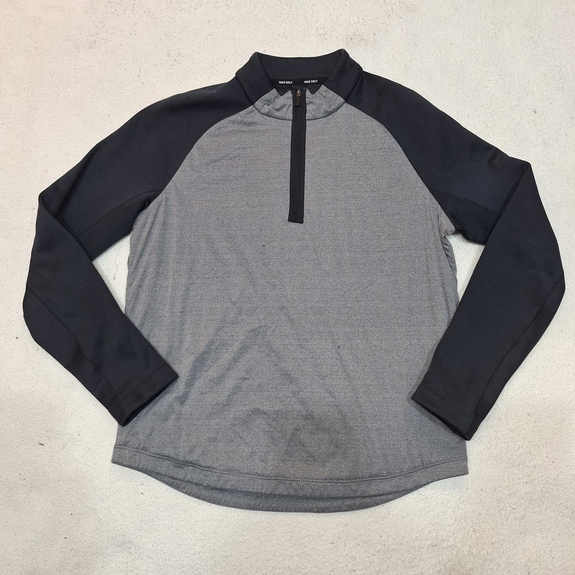 나이키골프  기능서방풍티100 상품이미지1