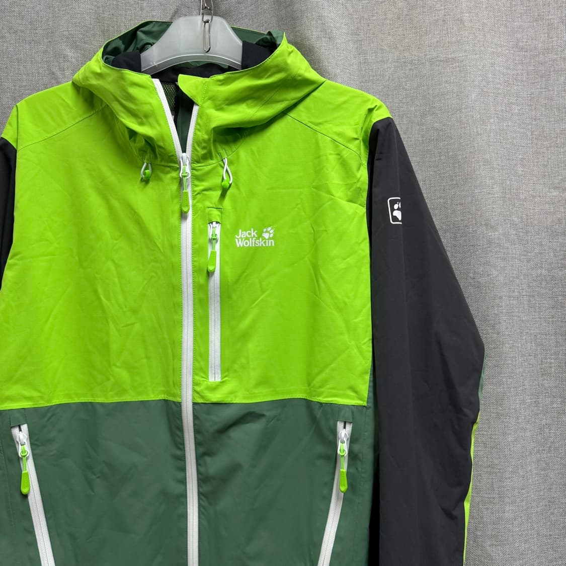 [L] 잭울프스킨 고프코어 기능성 바람막이 상품이미지2